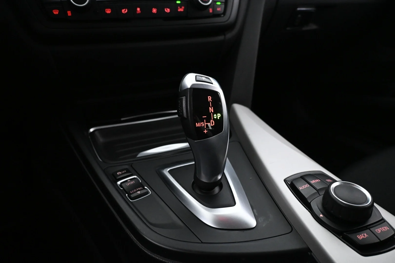 Car Image - 4HUz0bugL2C7wkI1HRUou1