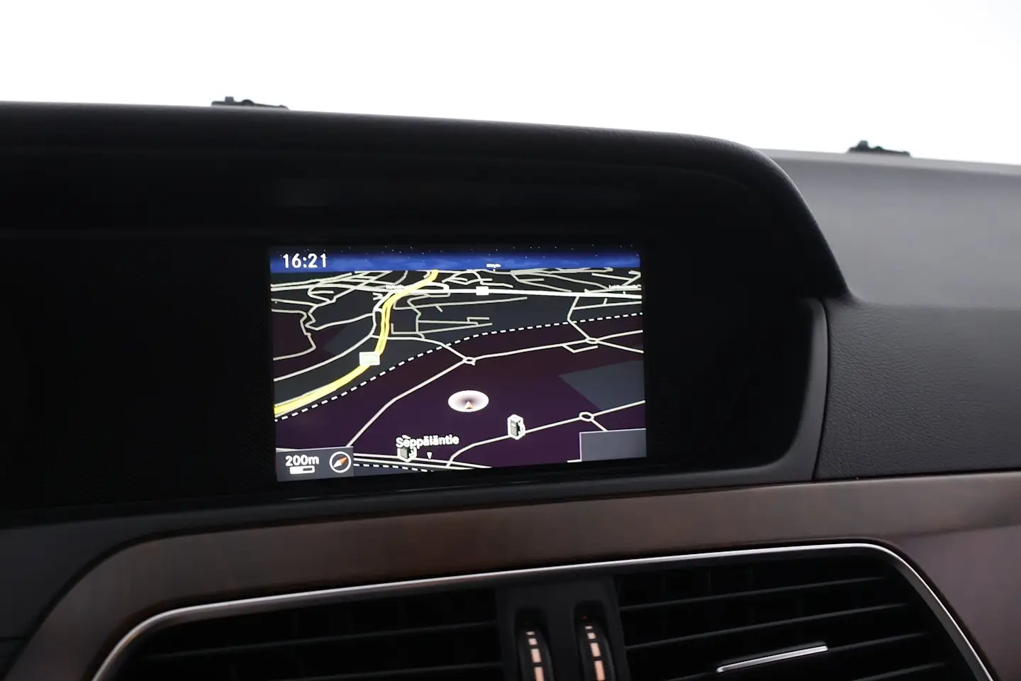 Car Image - 2nVkxbRWTzpZ7IR2moNT4Y