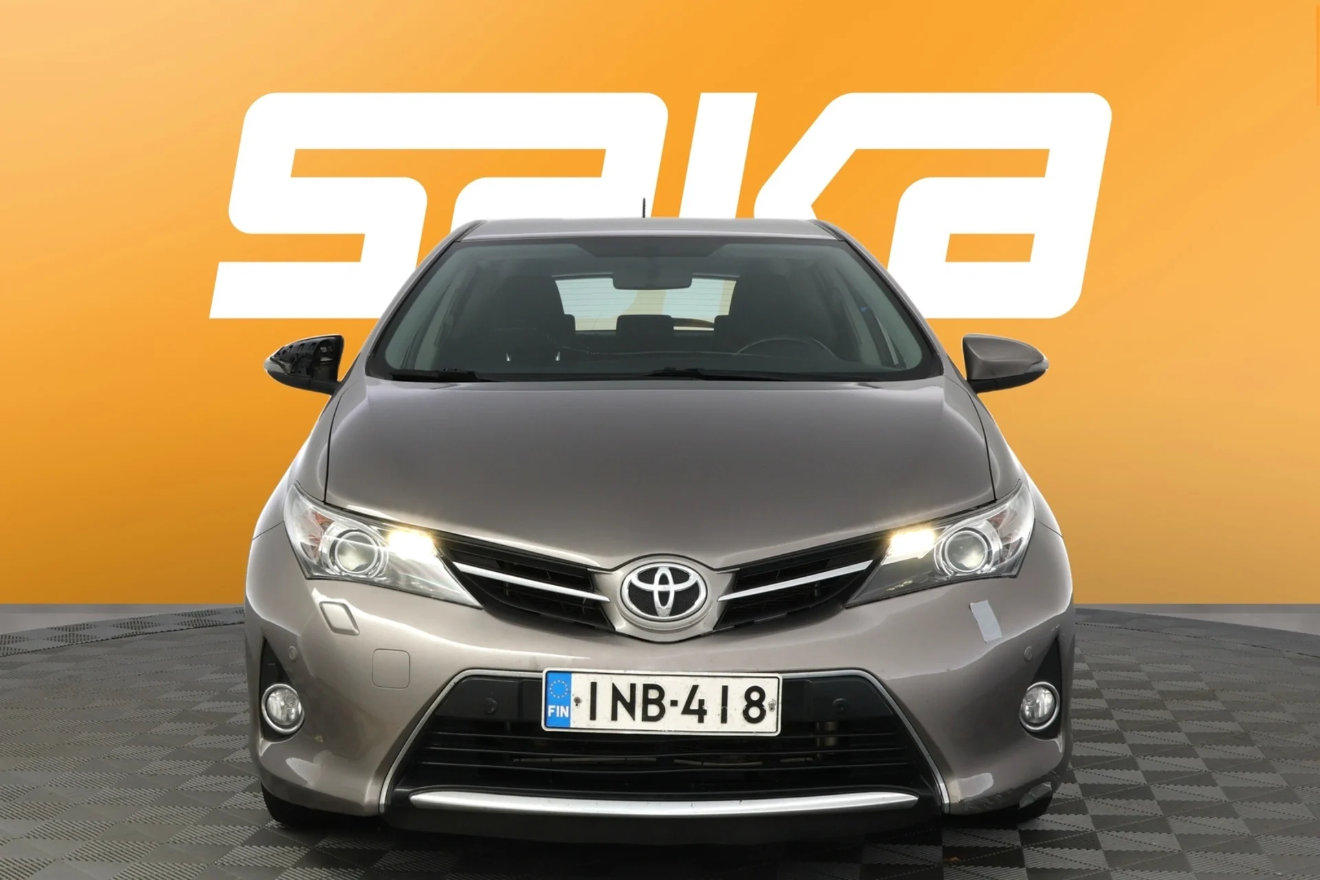 Car Image - Plq1VAdoTmQF0NQ8HYAeH