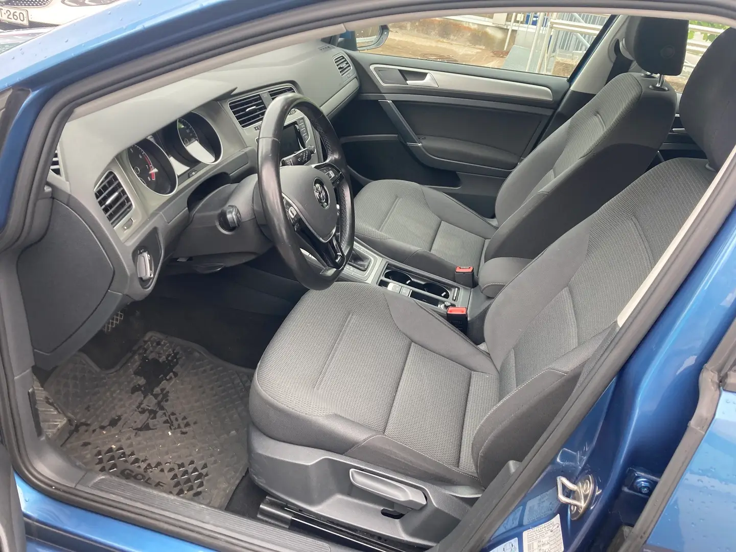 Car Image - 5HxArsHjHf50jaLAEuPT7E