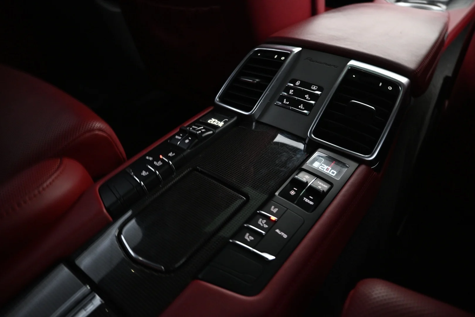 Car Image - Ds2sCAwNELaAGqCd0rPs5