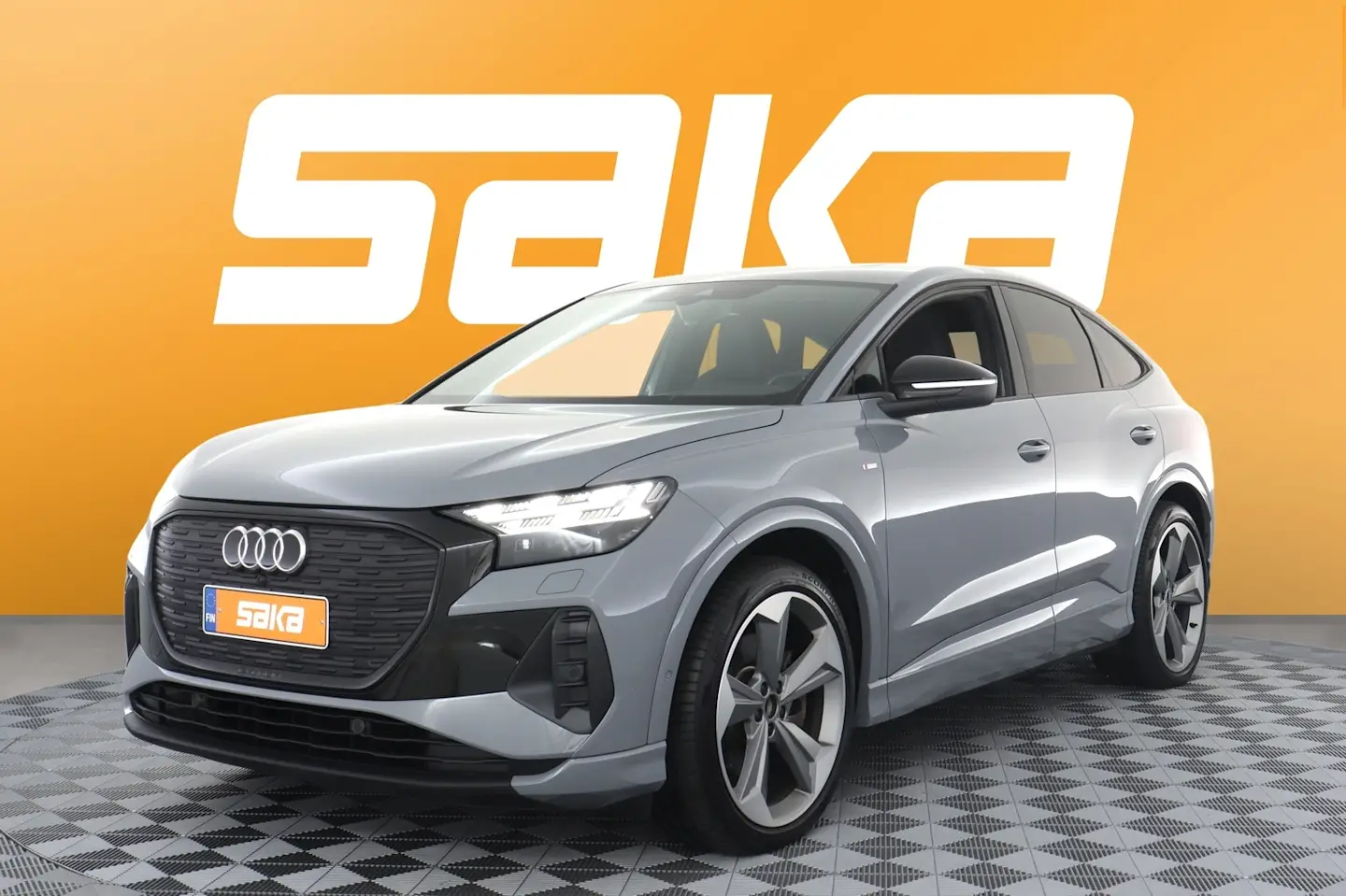Car Image - 5yVo0KoJ2AiBu04l9eeKOX