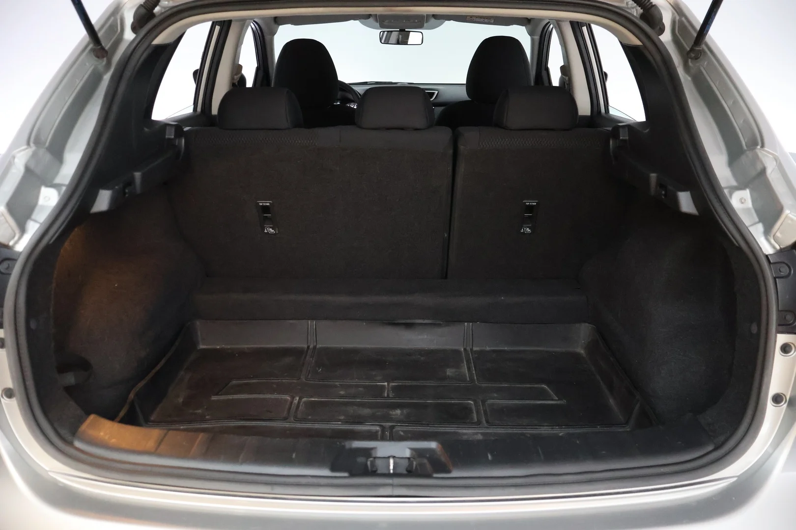Car Image - 7w9USU8gCKQ2NwLrwTApP