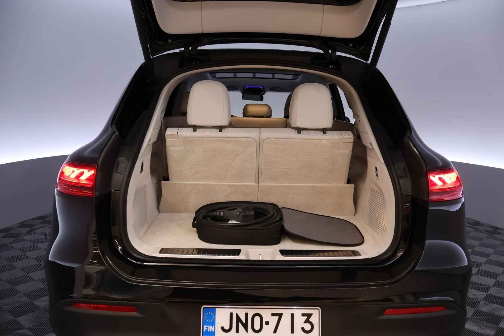 Car Image - 3Tp1OdsoFhM1nMcJCeKFAj