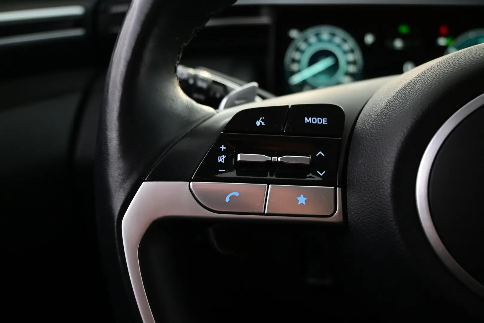 Car Image - UyTwflbLrElViuMS8TEIG