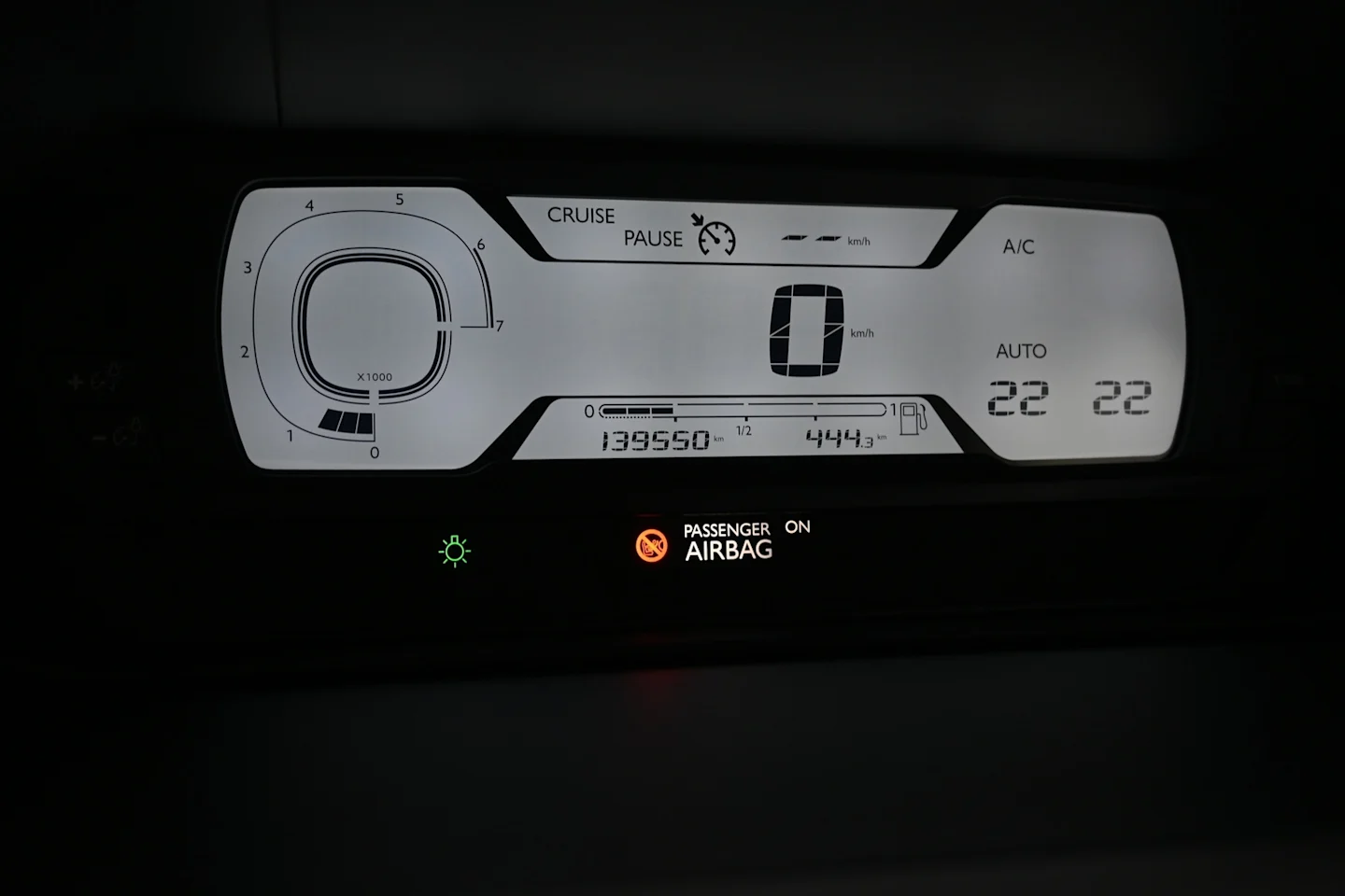 Car Image - 3AadOA5iGREurZoXprio68