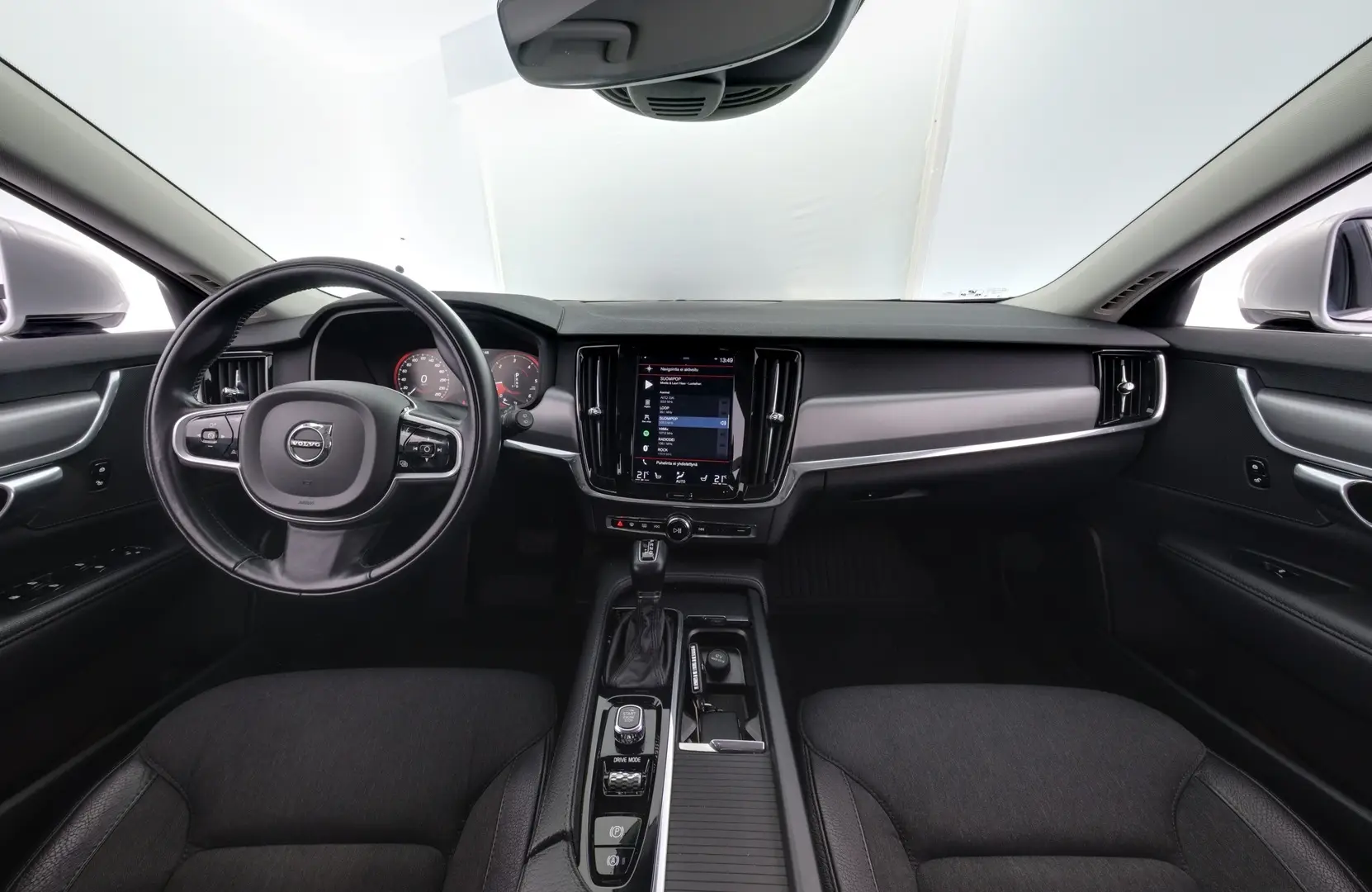 Car Image - j1jqUiweip20IwWLKdmeA