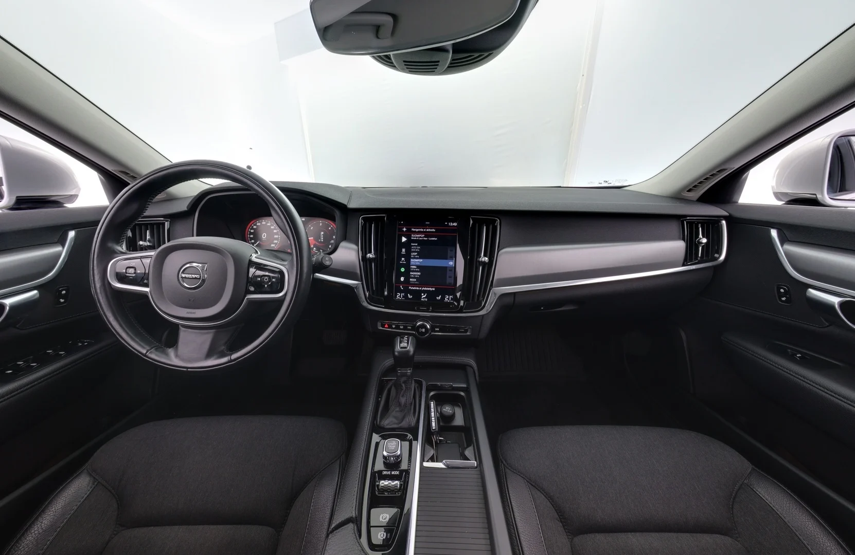 Car Image - j1jqUiweip20IwWLKdmeA