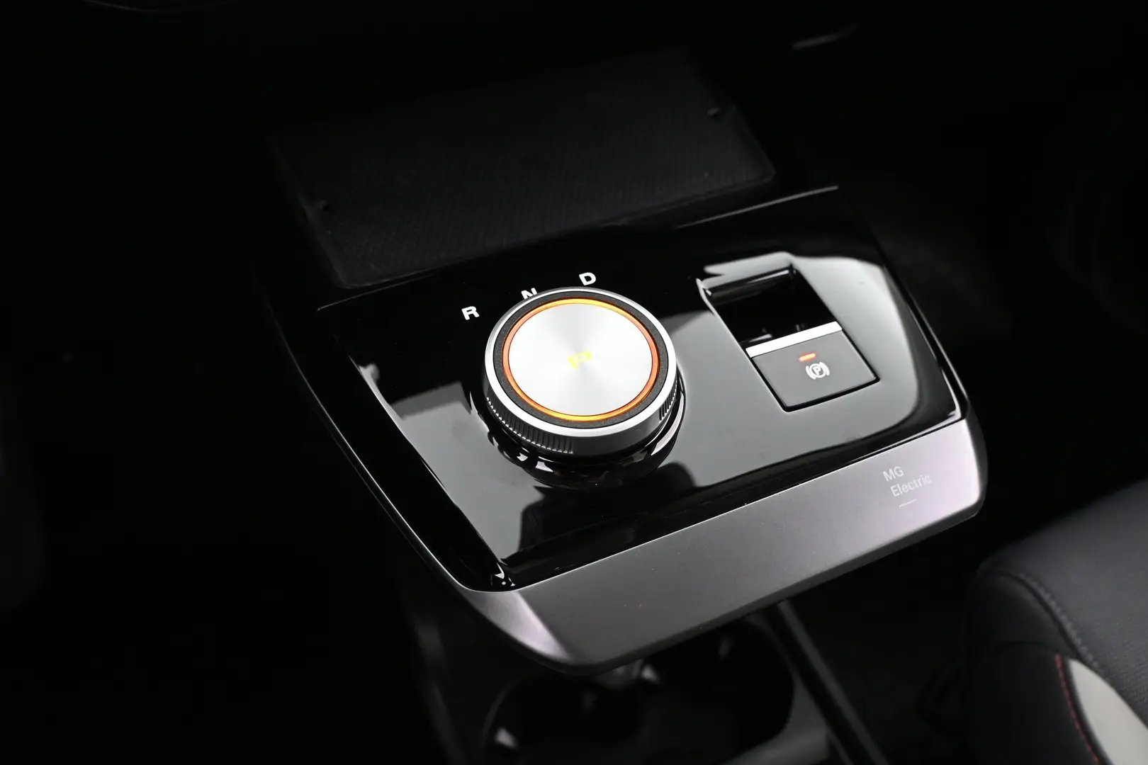 Car Image - 635CdP4g9P2YMsTi0vEu9v