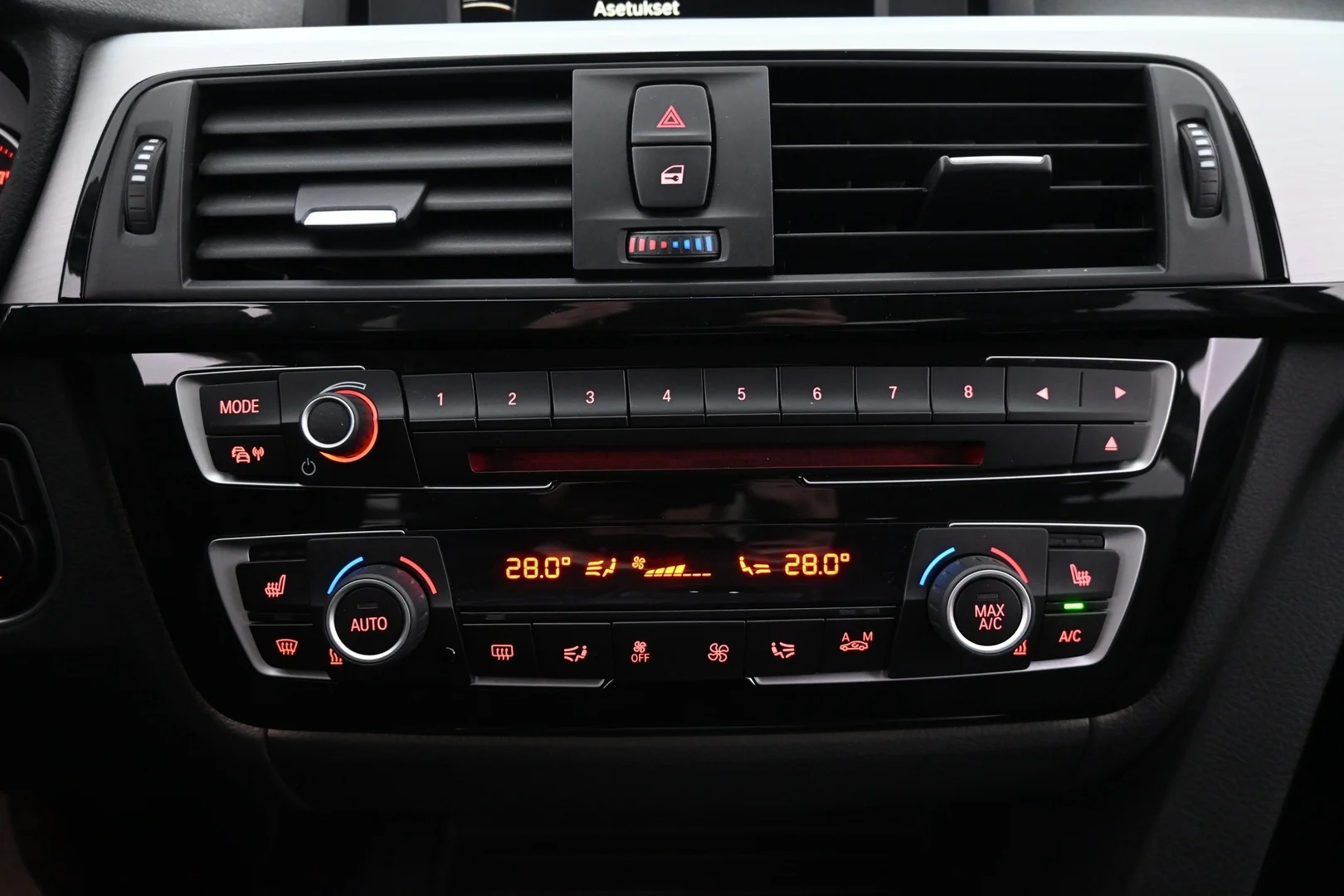 Car Image - 41wDM4hgukprV31jNhalP4