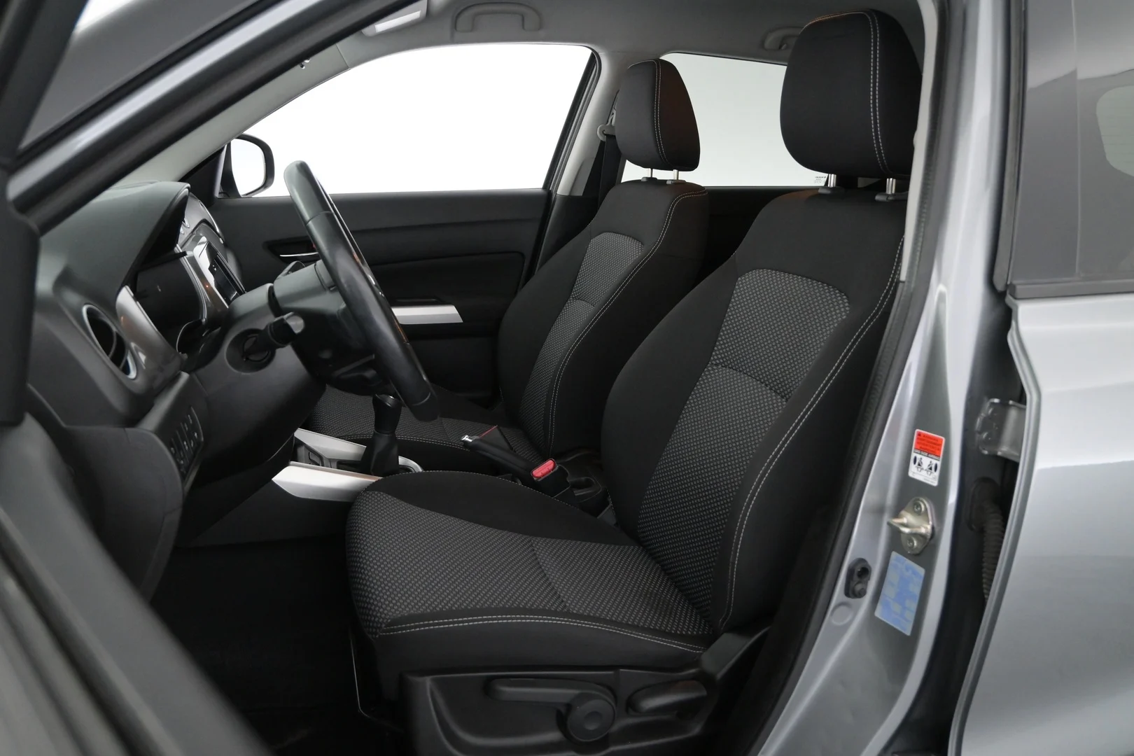 Car Image - 25vAjrv9wdamrN98HUlH1g