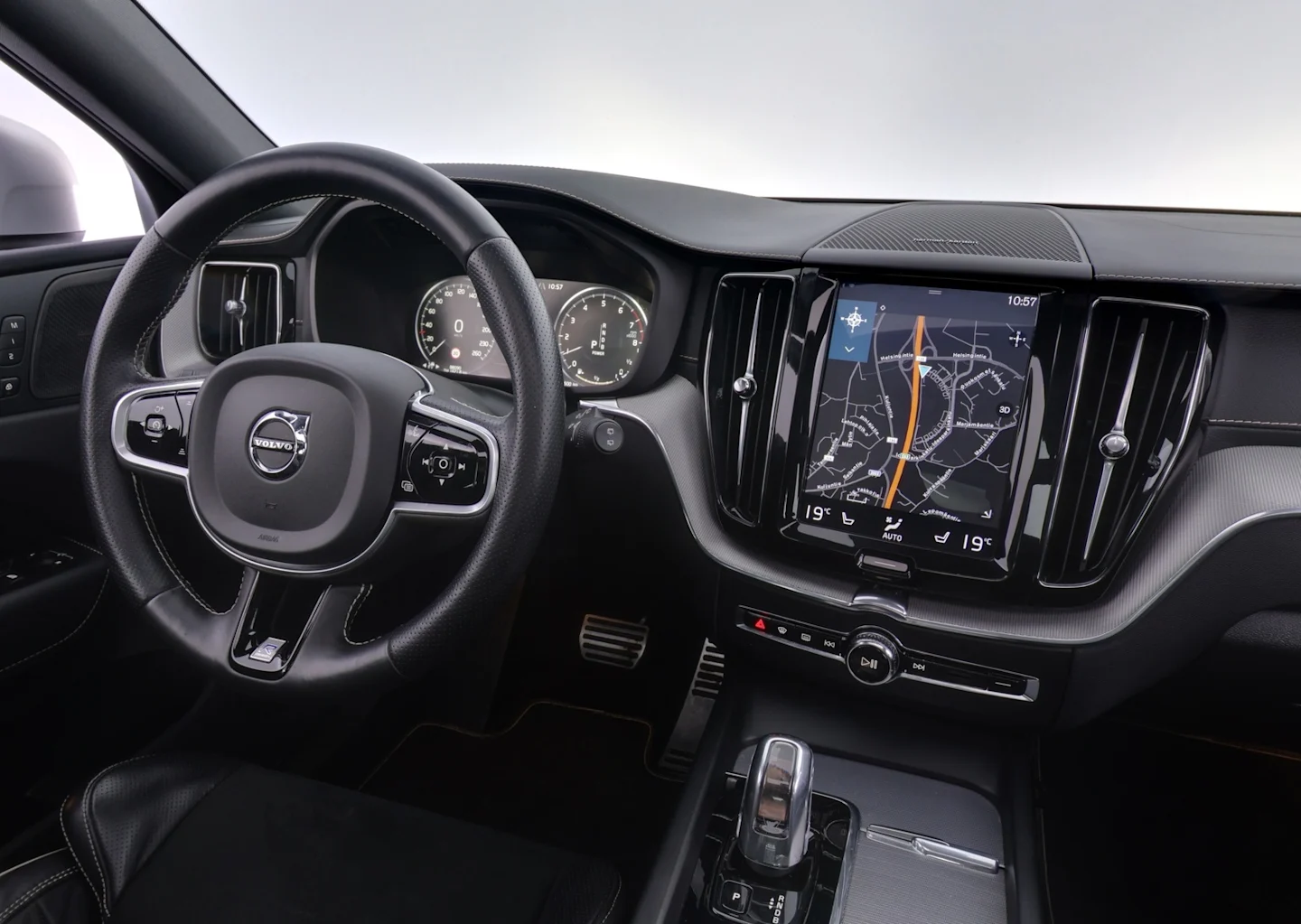Car Image - 7FLGHfL5KuT5KIyzwWPlTt