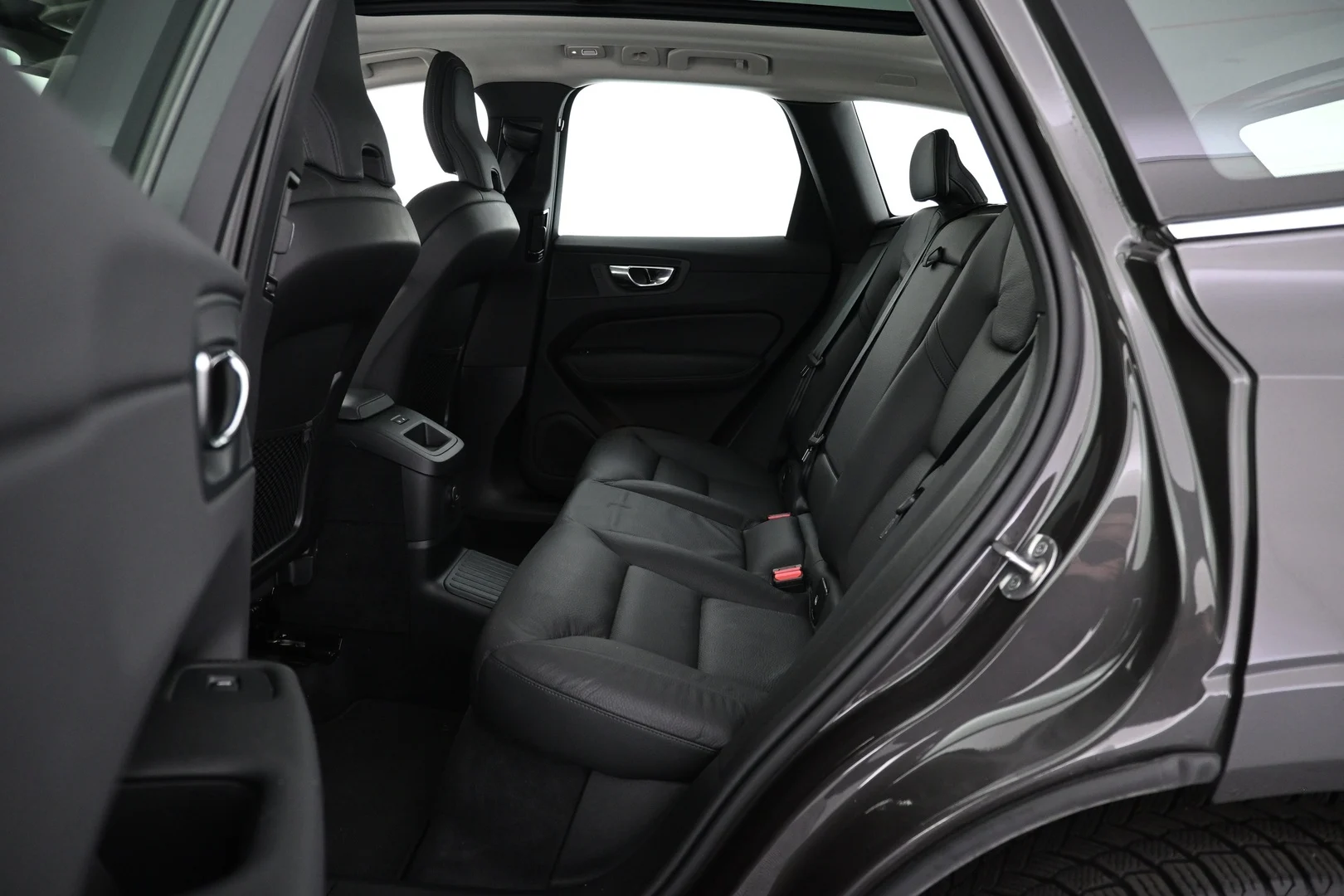 Car Image - 2KgnqURdTeaZO94VLcQbz0