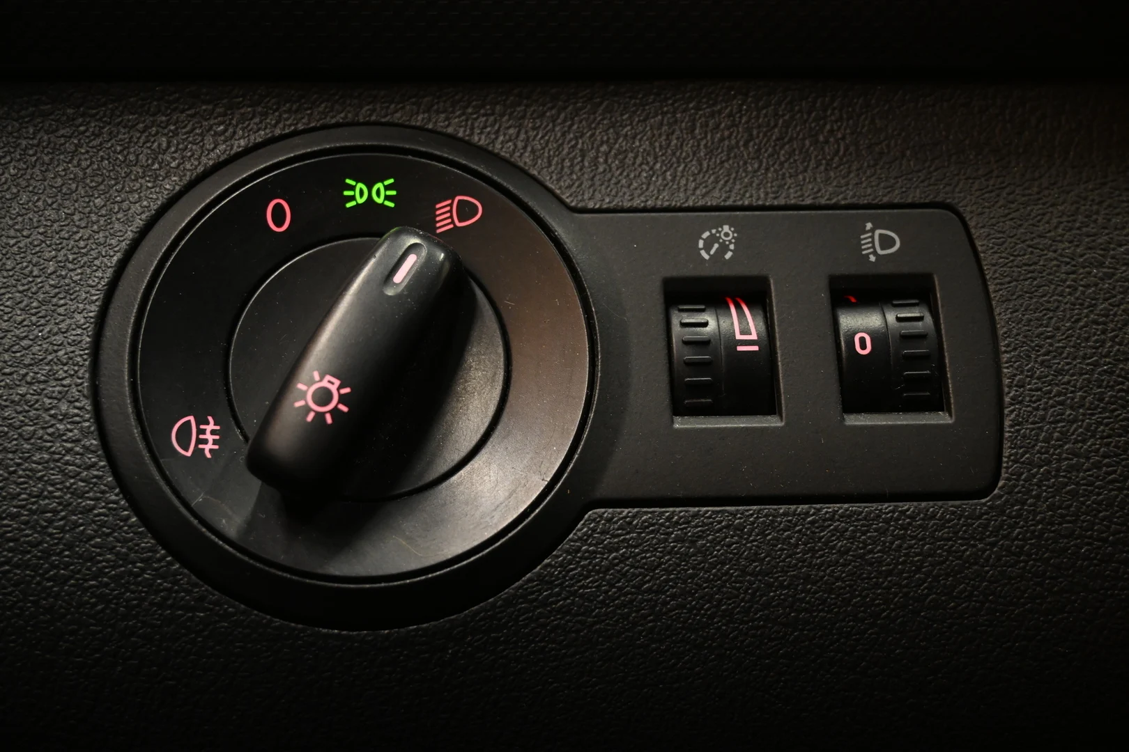 Car Image - 1qVVGJm7D5wfBsvIJ0WUxf