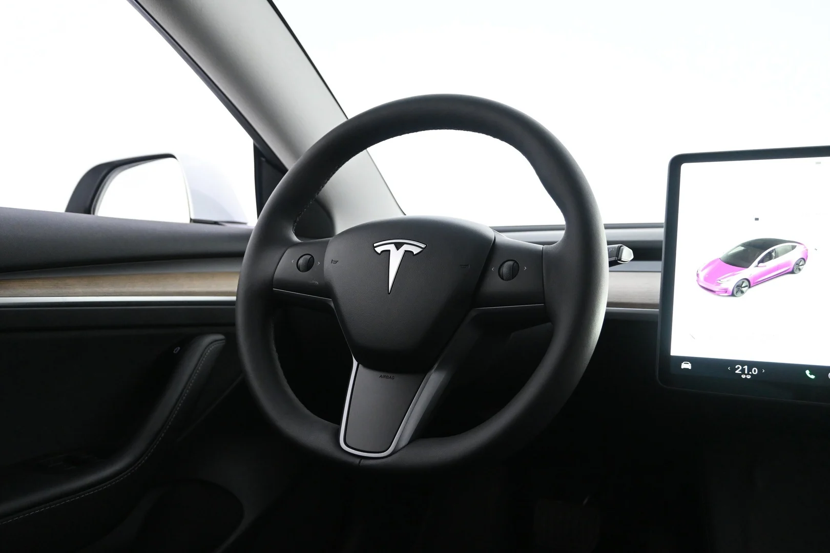 Car Image - 3MLmFNQ20978r3ykSnVEyV