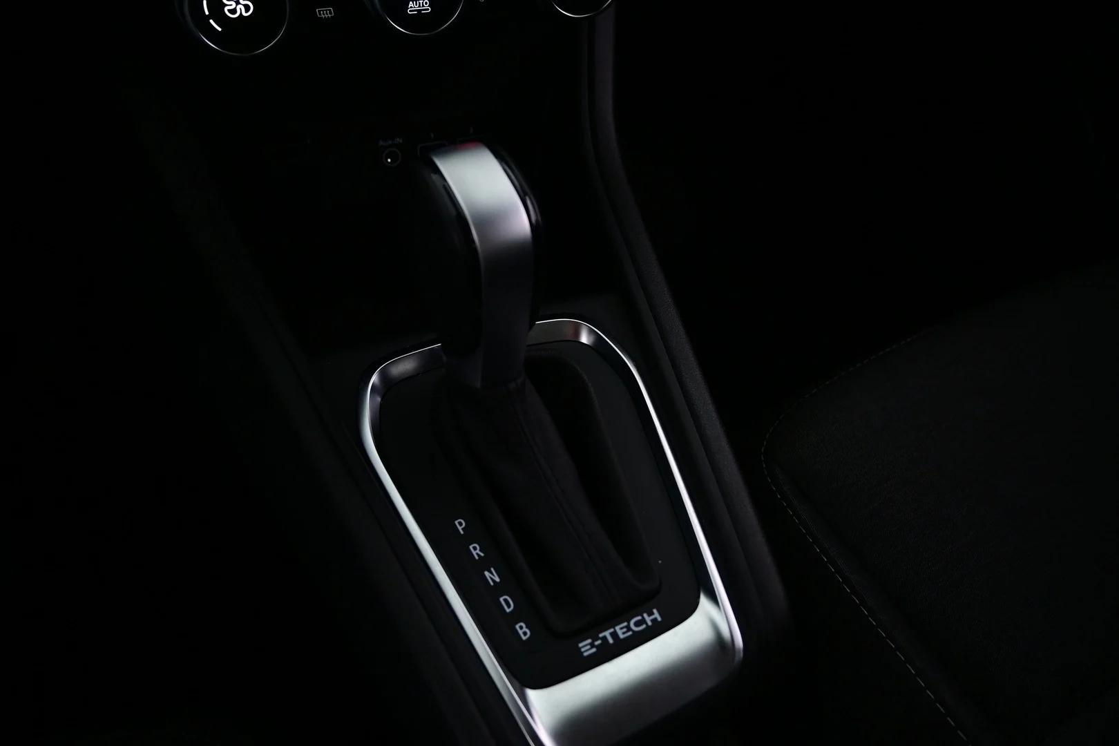 Car Image - 7b0GRGNjAmoSS5B7lXHSMu