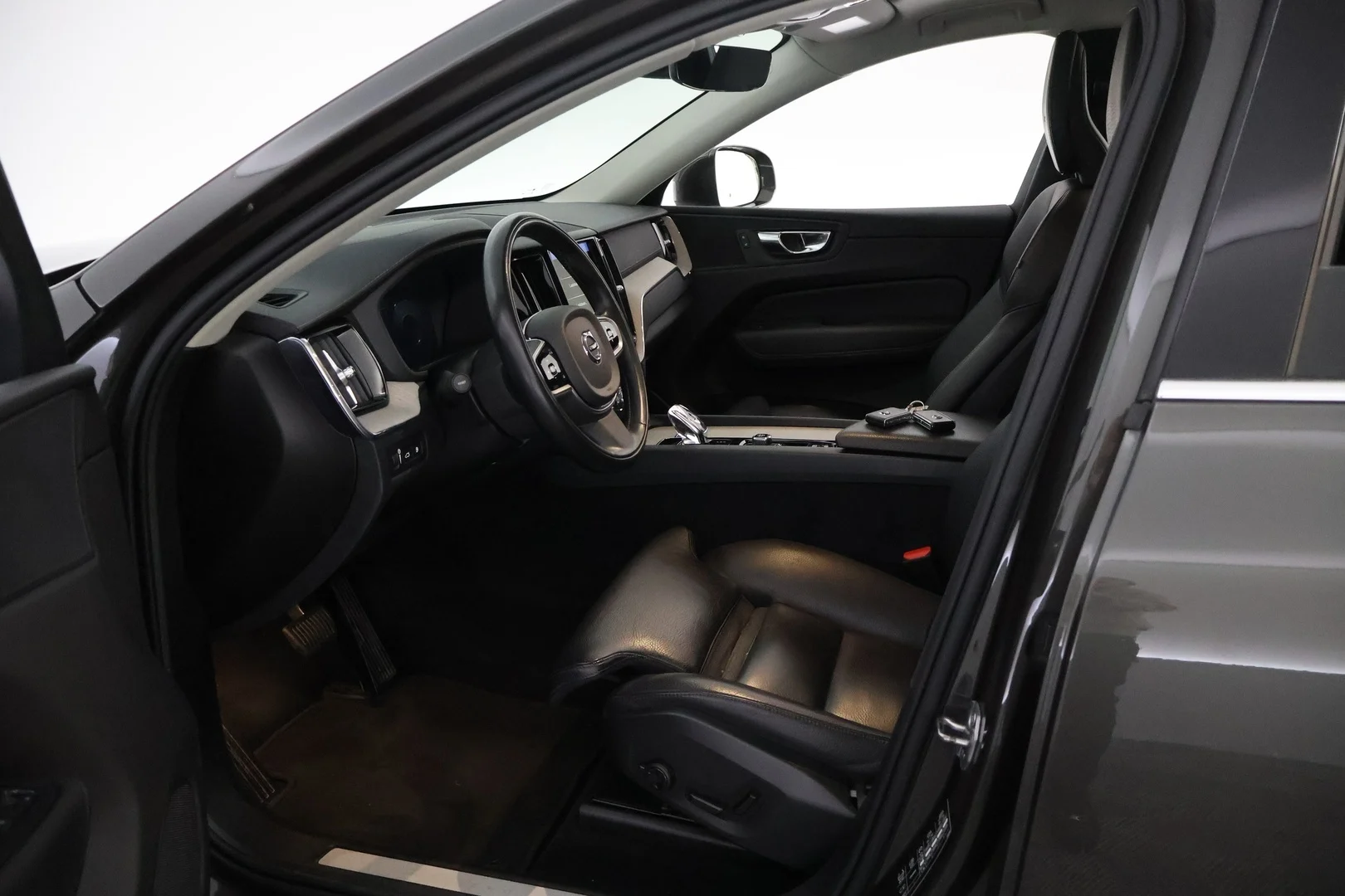 Car Image - 4m6udn0A1pp4Sm8FtWytAc