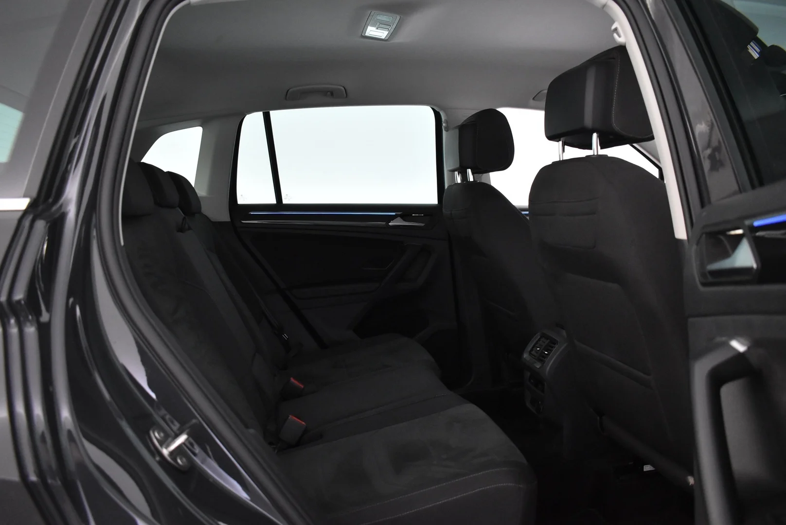 Car Image - 2XiJRns1nJ0t10v8oFK7hP