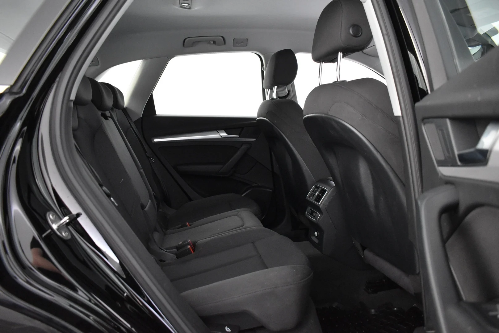 Car Image - 4fmlE00brmIn55Gu79ZtDH