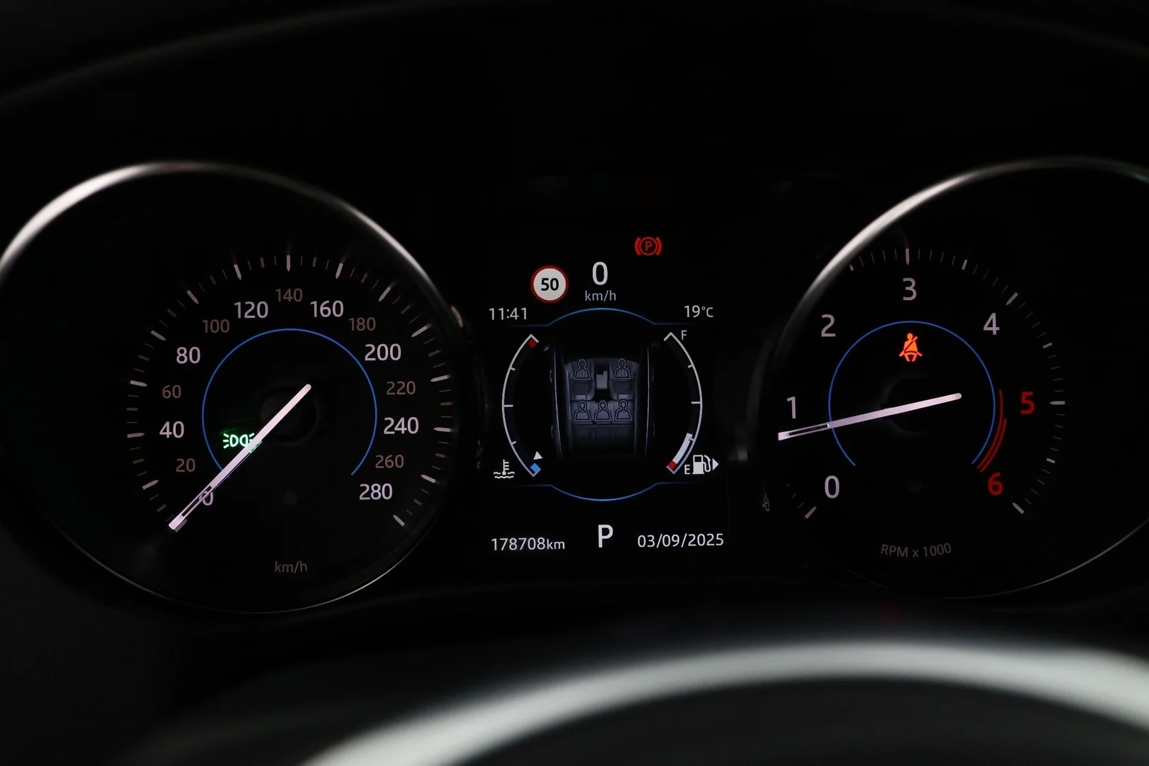 Car Image - 25kOibCOYdTmWxJZgFpkzz