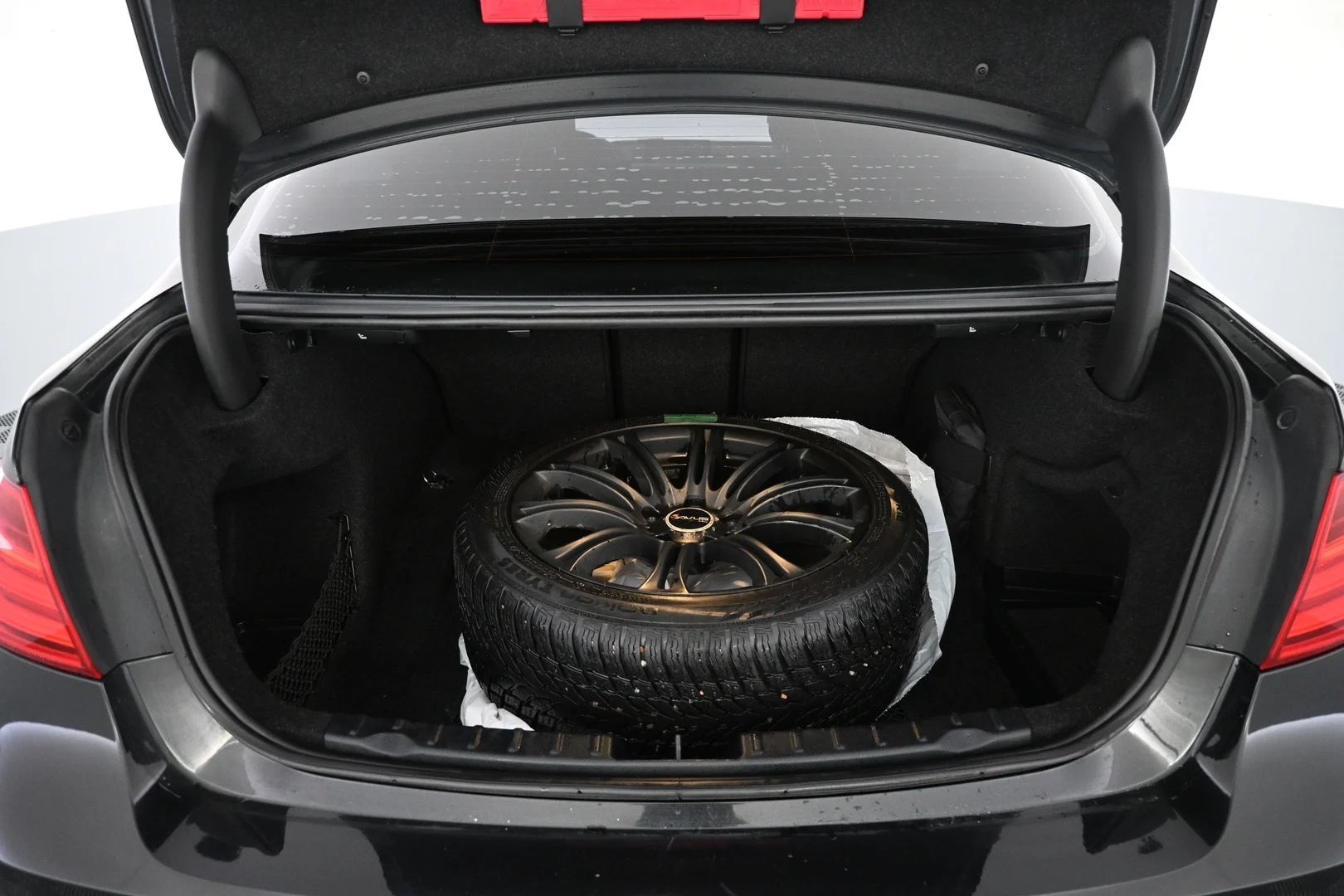 Car Image - 6iIvgiKOjV7nblt3qdAcom