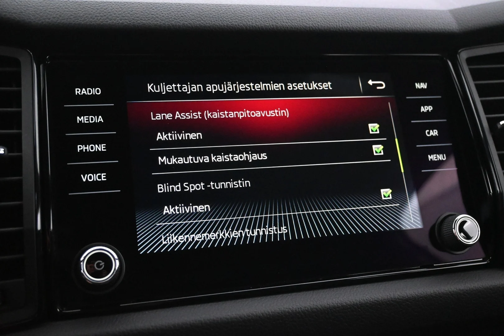 Car Image - 4kWf4DLbzT6Cdh8F7LGxhS