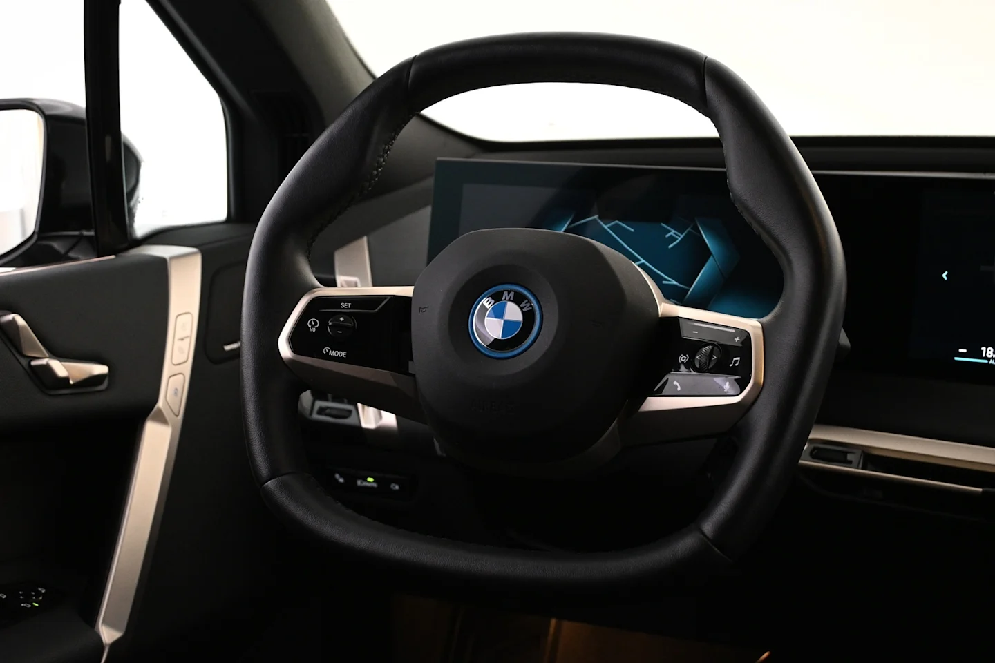 Car Image - 2cH89lQnFtk7jR5uWVAd2Q