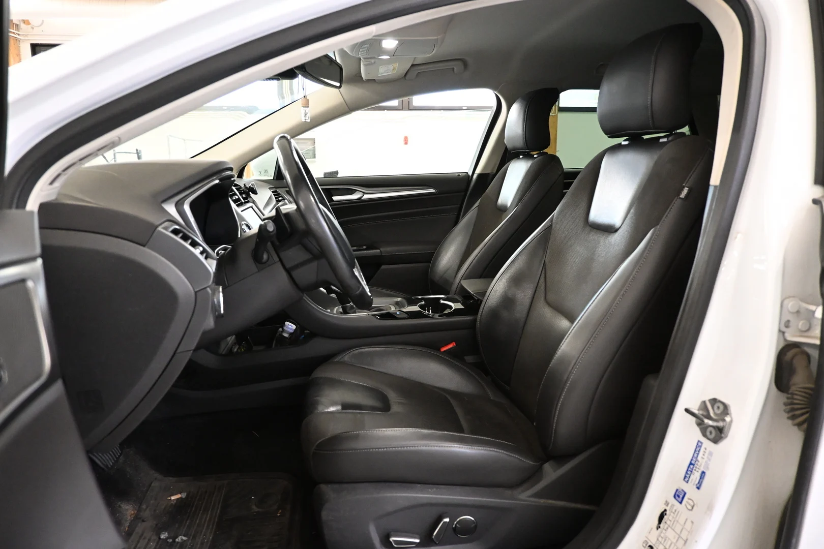 Car Image - vQJyERoR7kmpnY93BahjQ