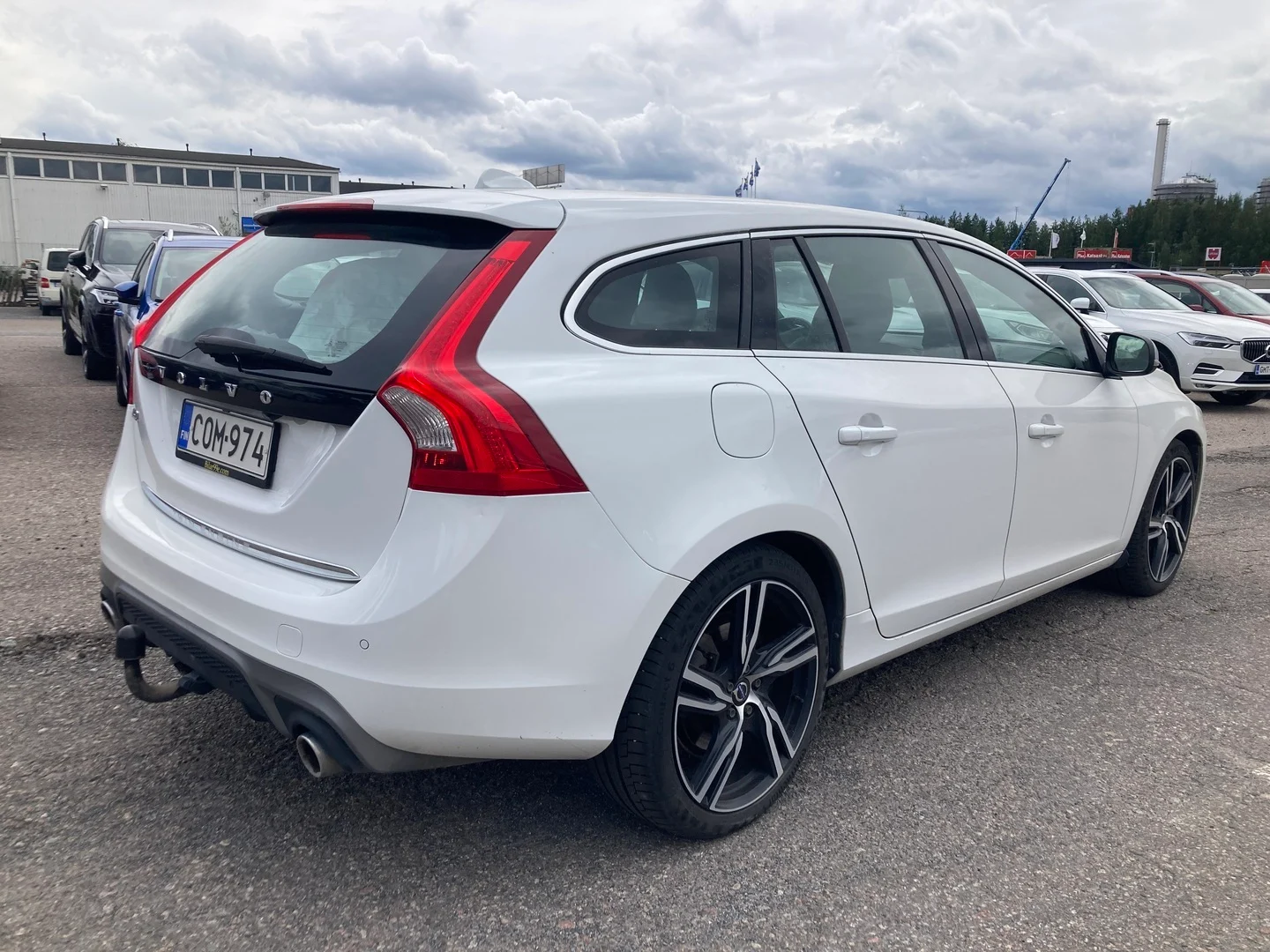 Car Image - pupngOuMN8mFNPChCDTc1