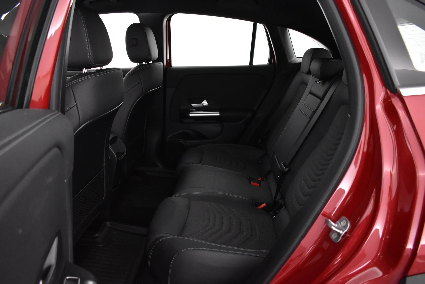 Car Image - 5Mgs6N5cW6XjaOdhk8o53i