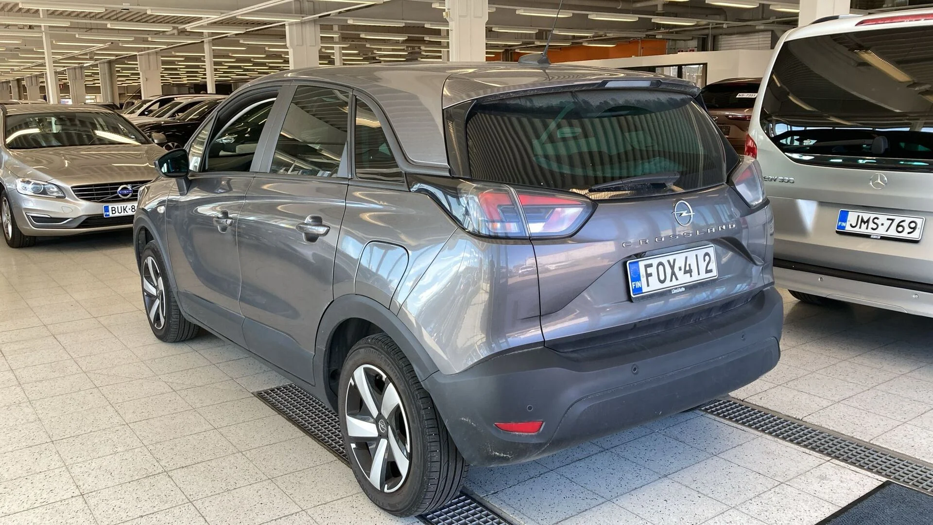 Car Image - 60uB2Qli5bxLEy4rhK2vZt