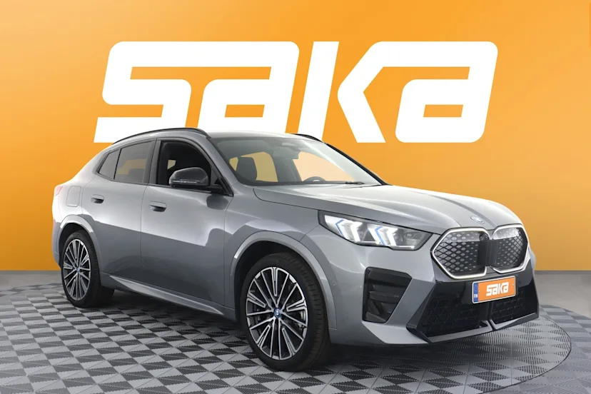 BMW iX2