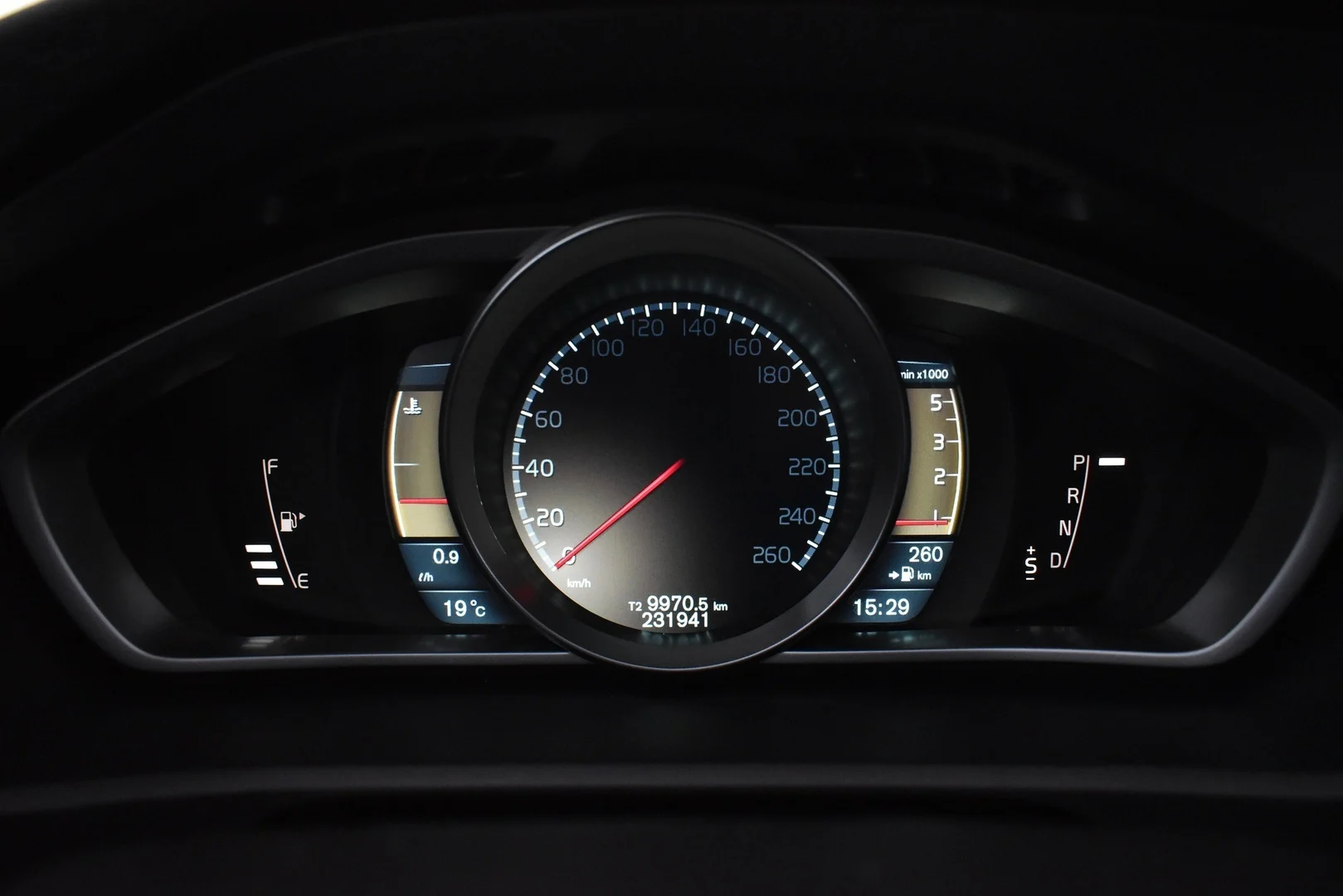 Car Image - cLFuiT1fYZs2dqsgCaLNG
