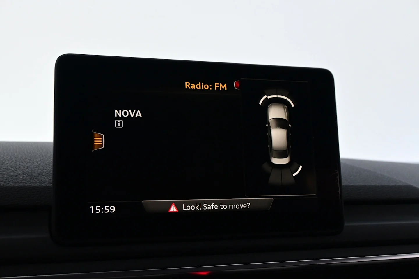 Car Image - 5uSb6BcDrAA3kCv97OmFSy