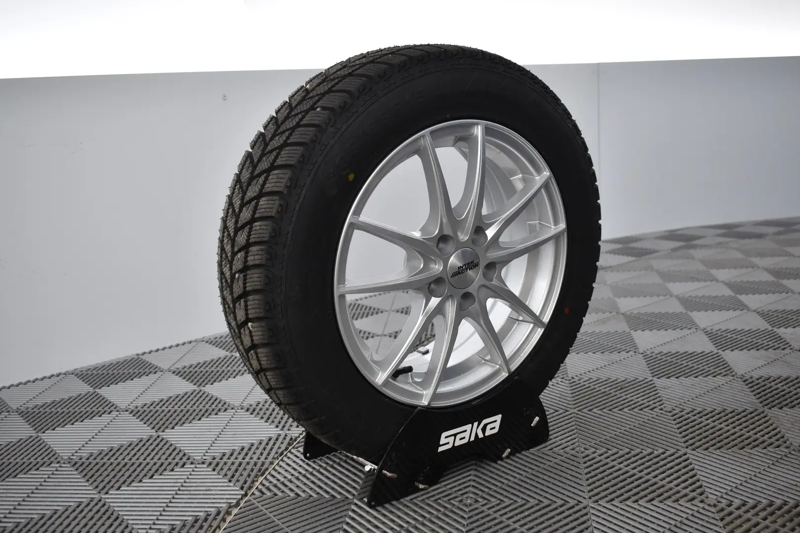 Car Image - sD3hVQn7zpCj1xVE1BDIZ