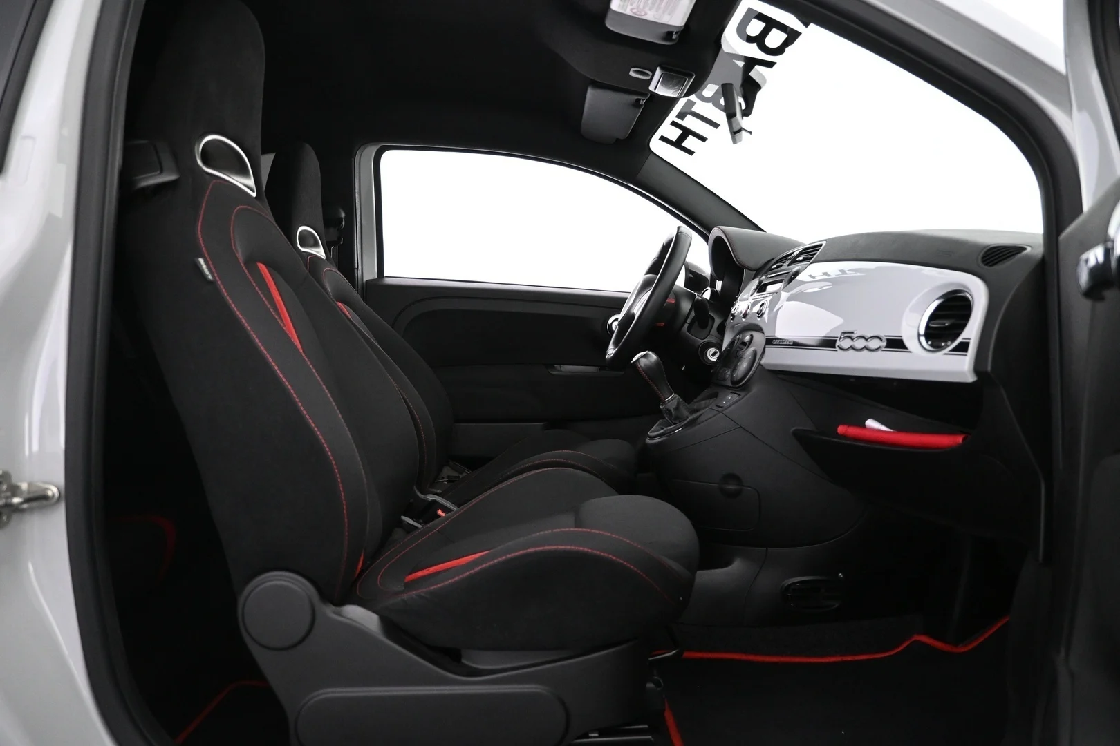Car Image - 1heOReNjRfnzycN6M9mNVp