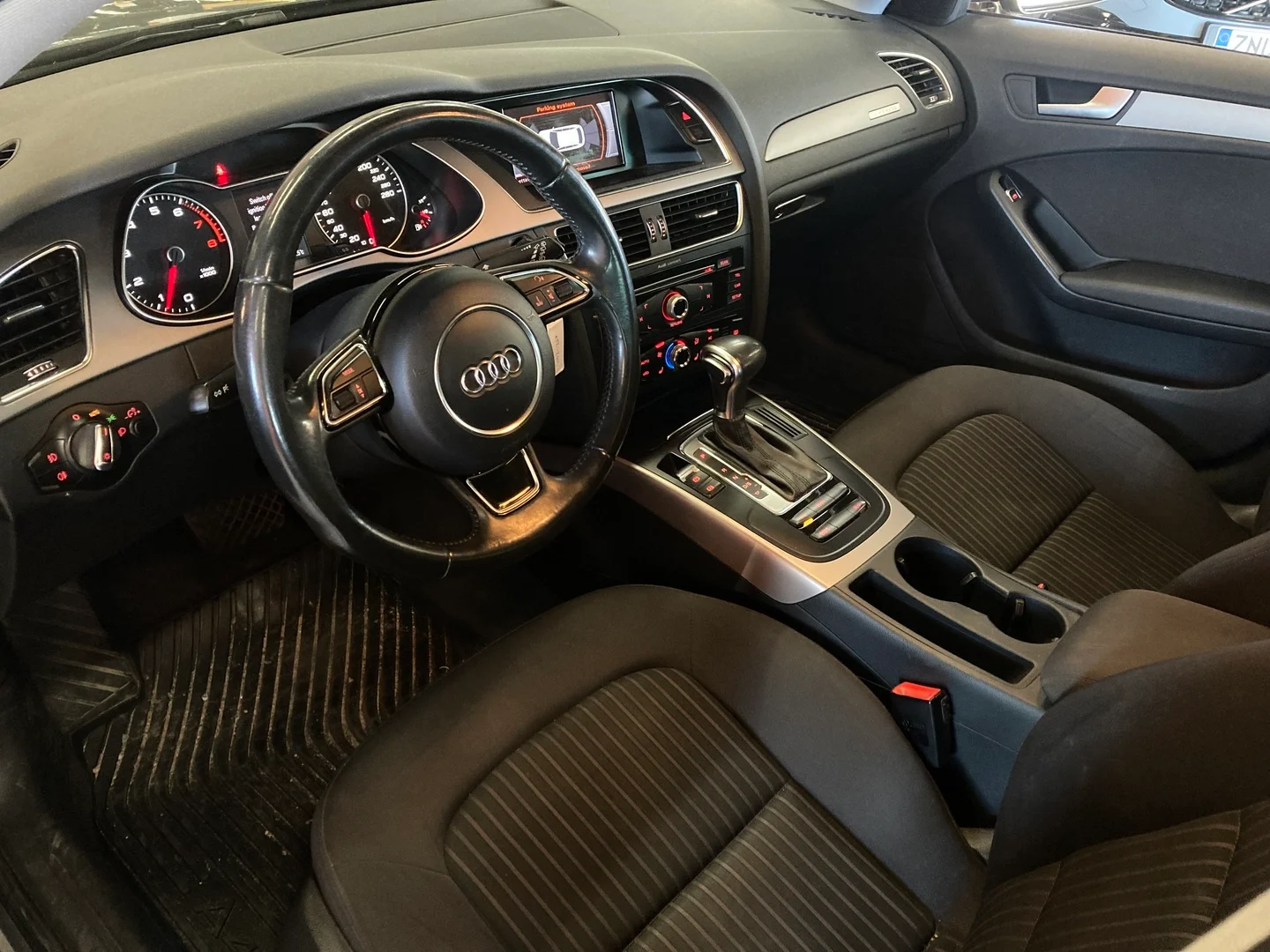 Car Image - 1L66KOP3y31RUiTT5dLeIj