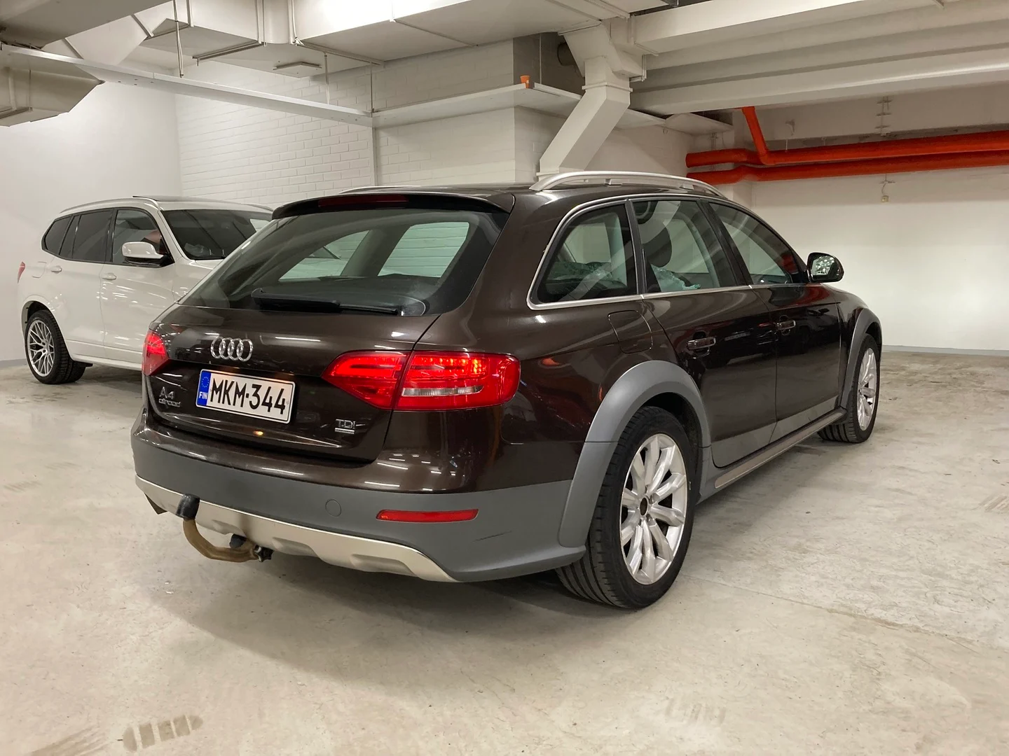 Car Image - 74jxdJIgsKcn1zB2bDuvXF