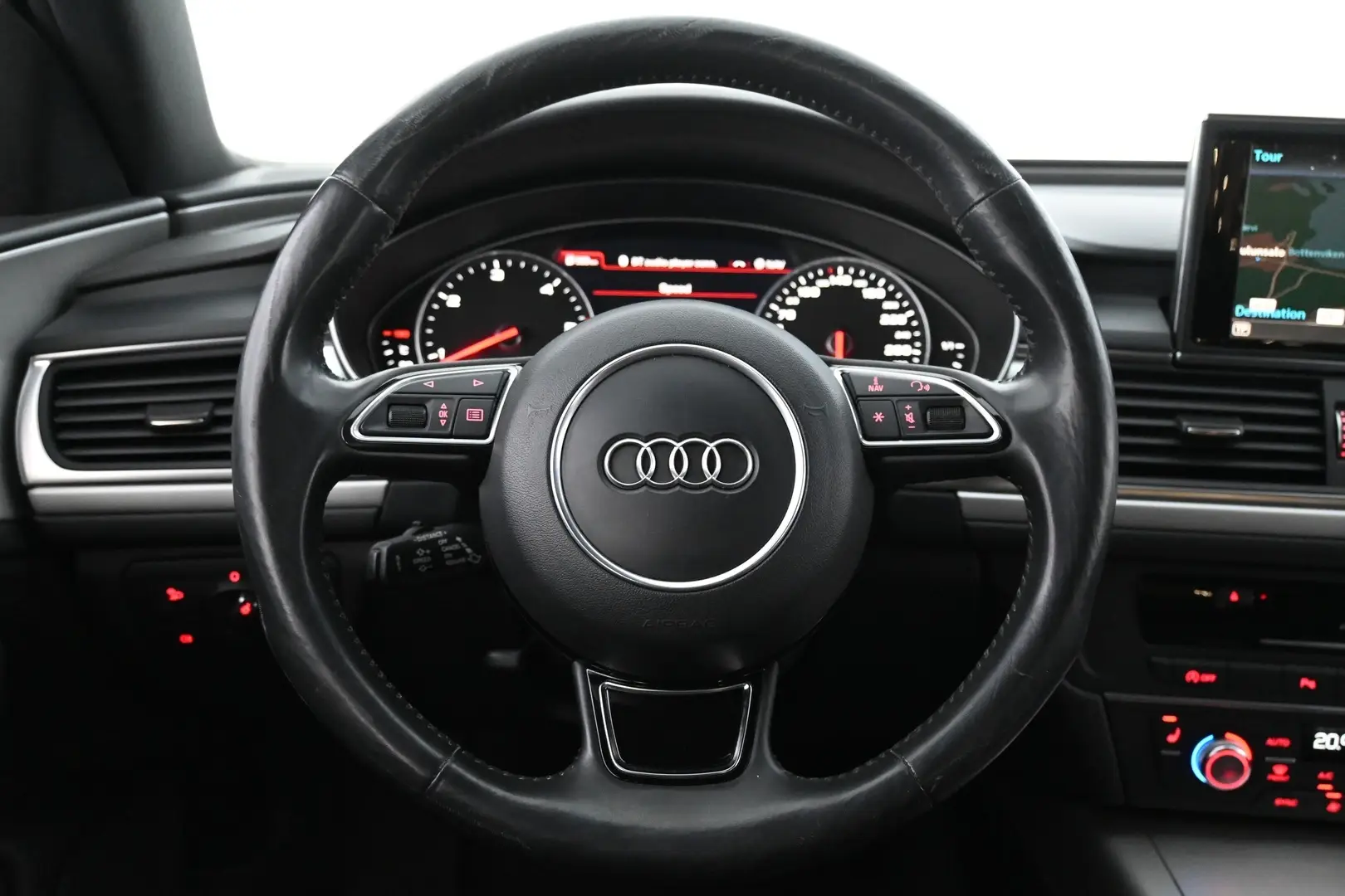 Car Image - 3swVJbJote2PVaN1gFj4hi