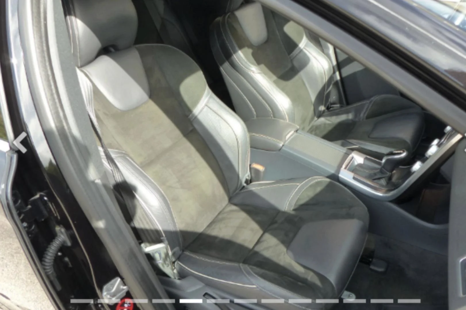 Car Image - mUBfbbIhMKxOz6dWviomn