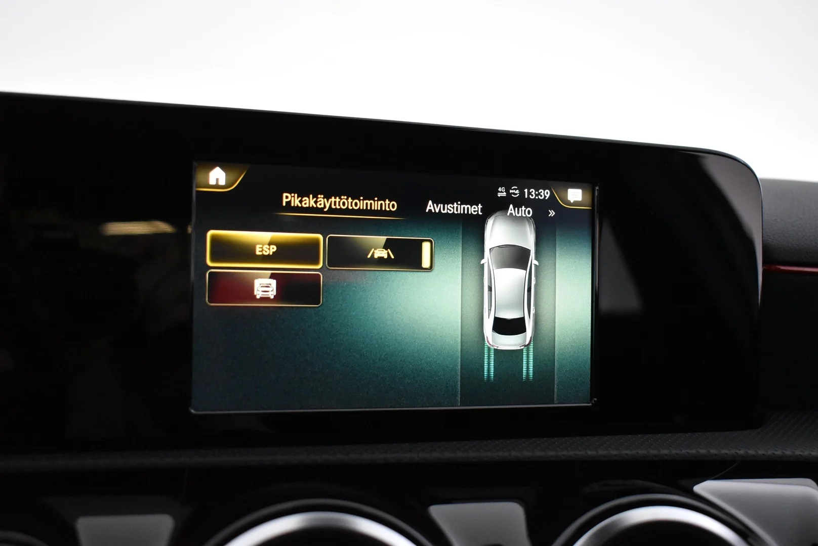Car Image - 3BJbtpIkvRNr3ySMglDGN7