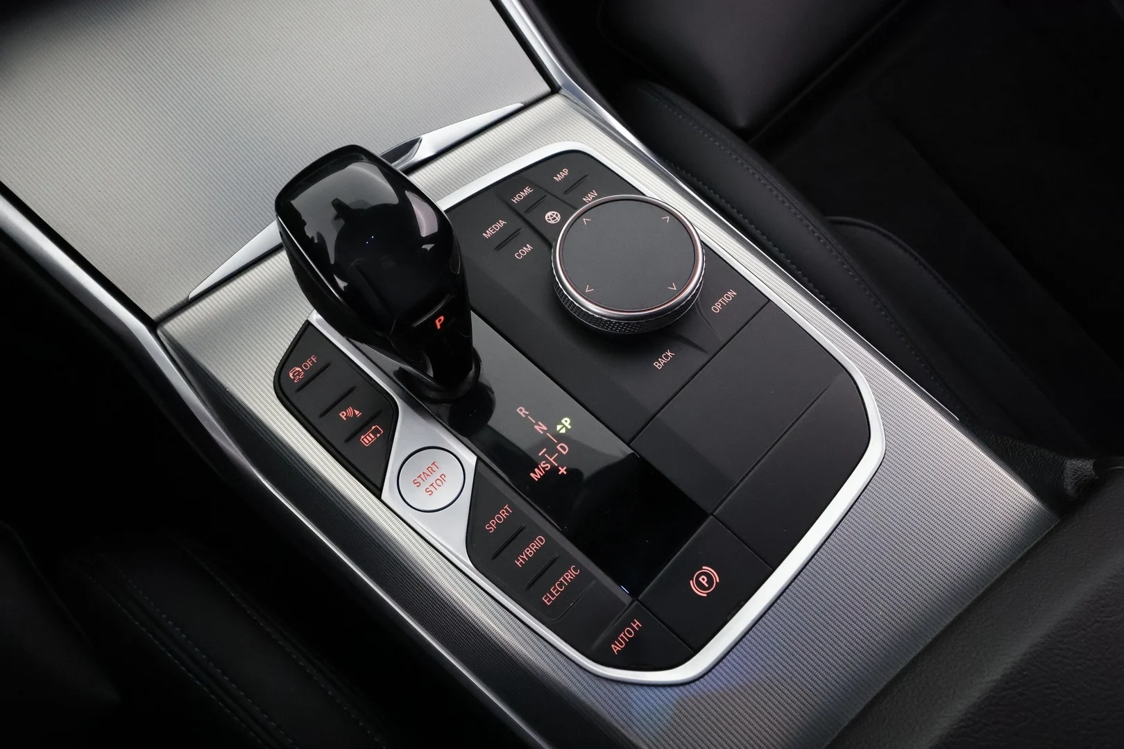 Car Image - 7LEbXpDgJxY52W85KfBiWU