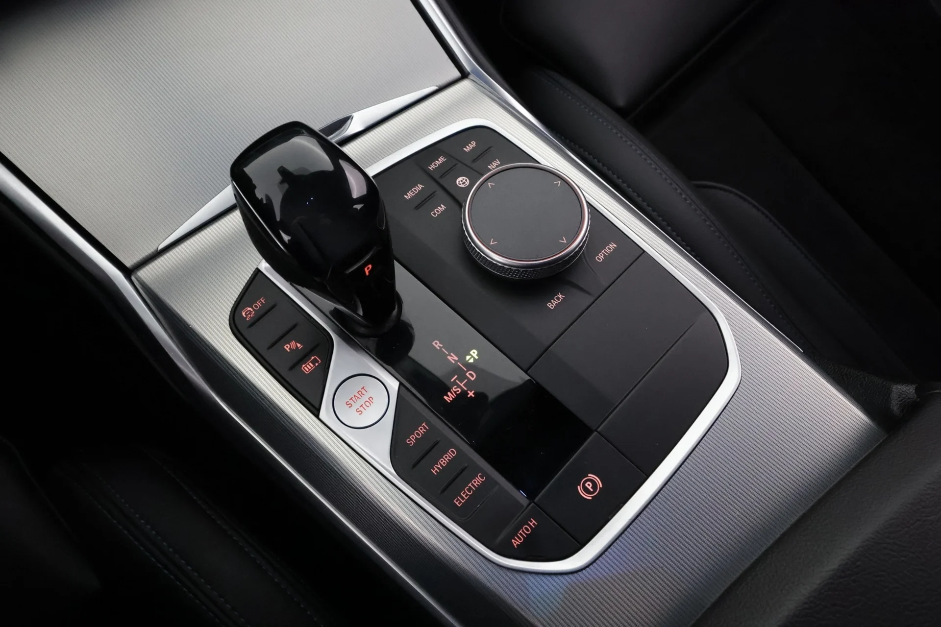Car Image - 7LEbXpDgJxY52W85KfBiWU