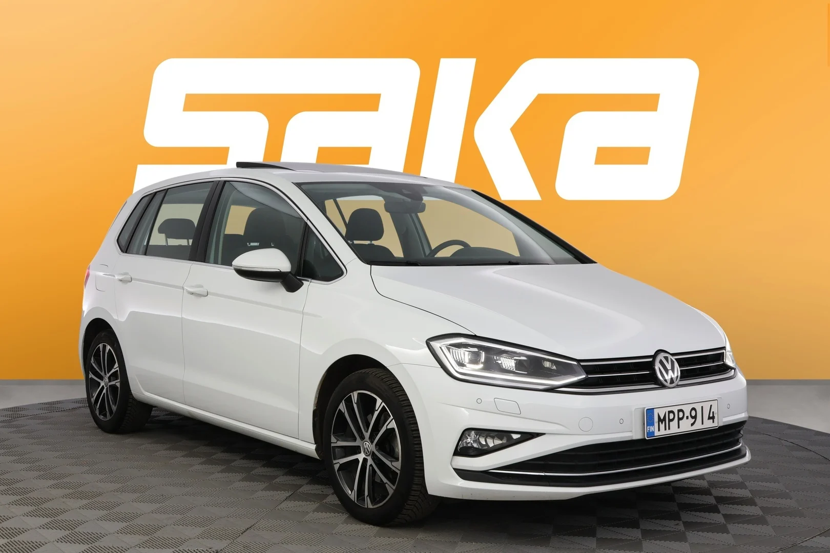 Car Image - 1AYyg5kIrKfl1UJXG73R1u