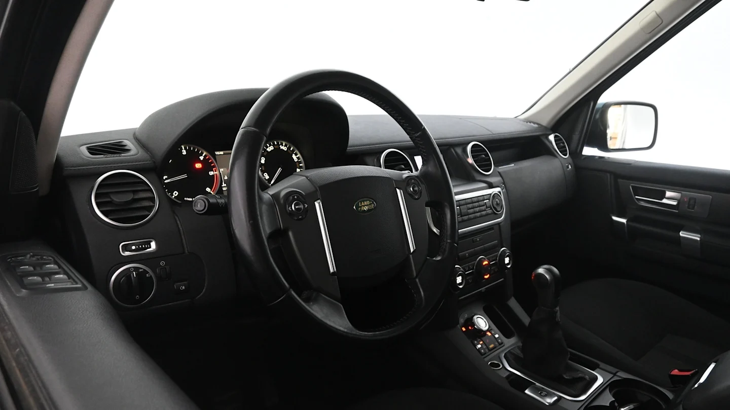 Car Image - 7uQI9fxLol23hClxZmK2sv