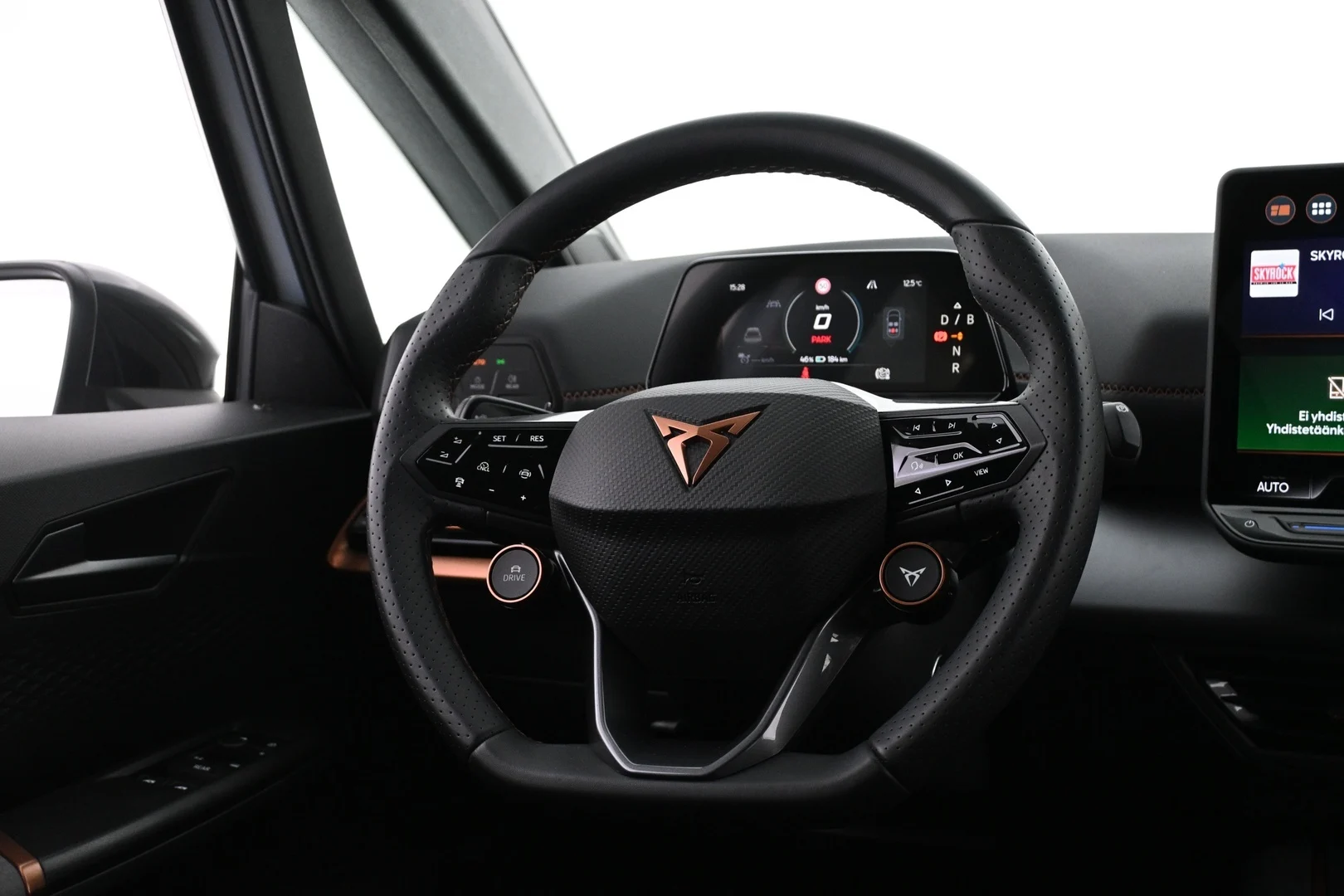 Car Image - 3uQ8qeYdi4fuCfgdMPDYy2