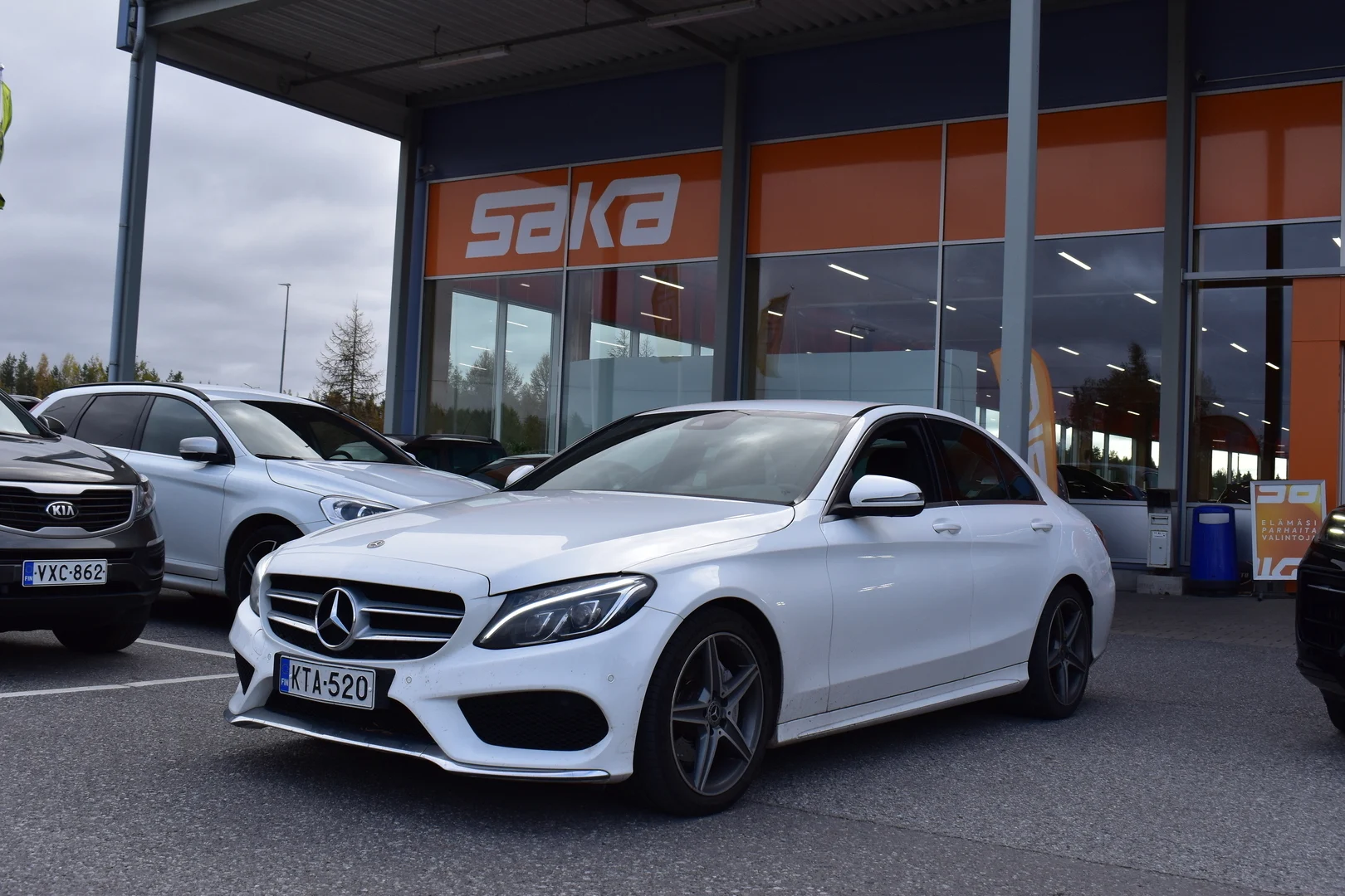 Car Image - Q0NeV2M5OpFjgCm2xFQch