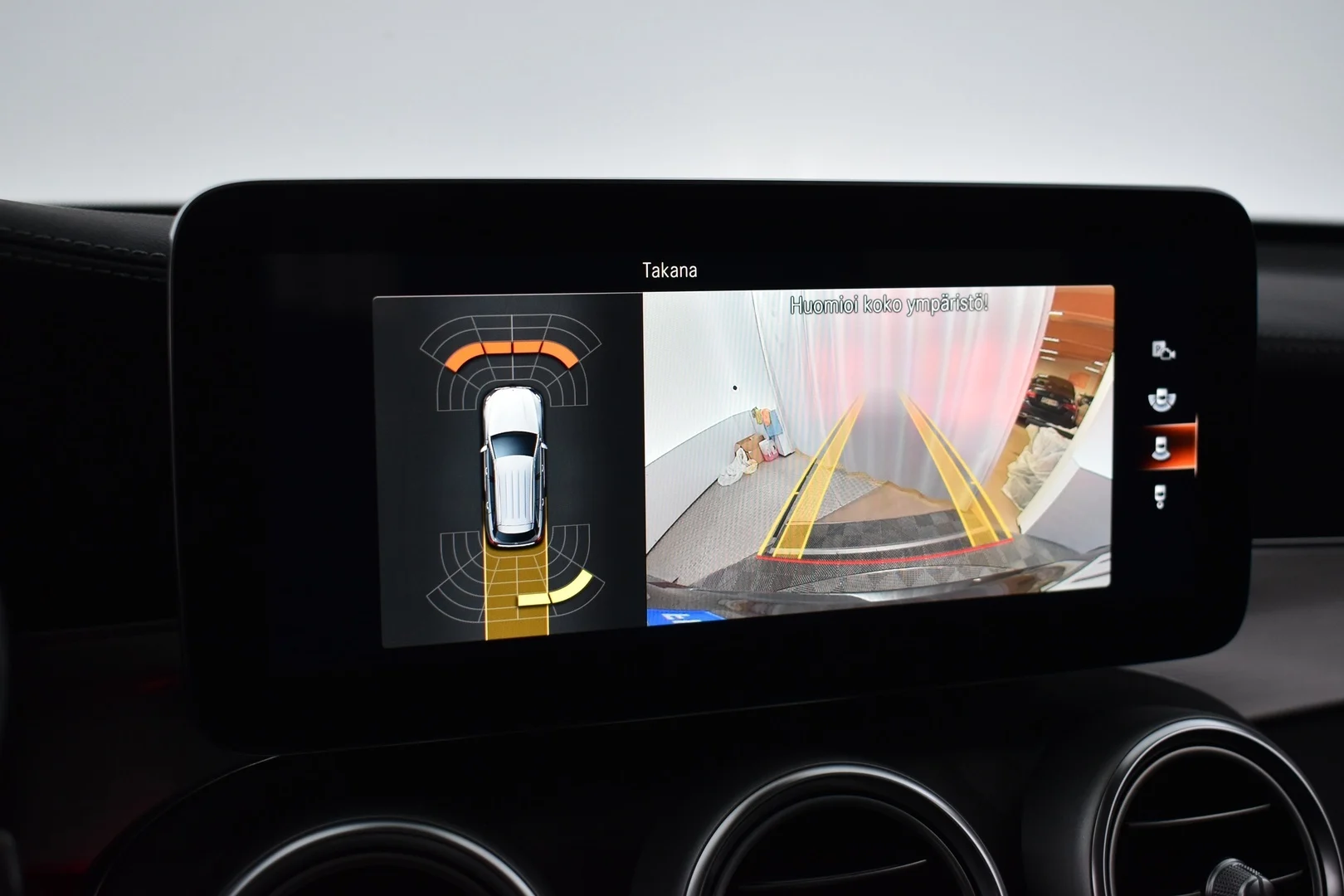Car Image - Yl7aSWTRHJaisY7GTPGI1