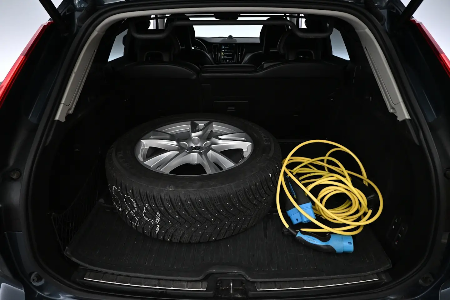 Car Image - 49EhF0f5gg22xxBRqOzEHq
