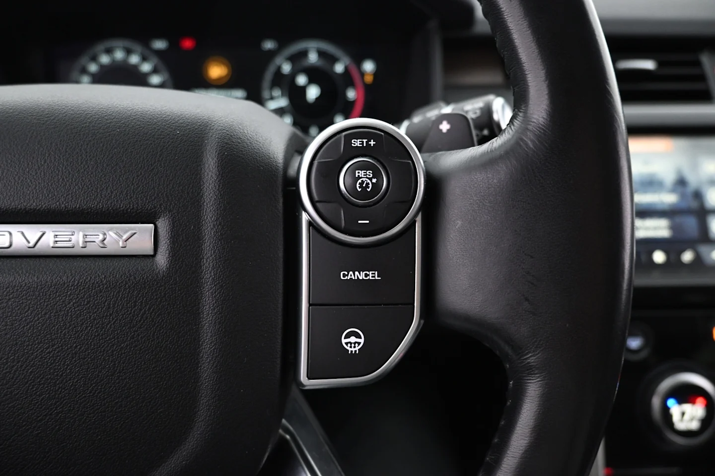 Car Image - 50B6ij6HLMgsptDuFO4BSe